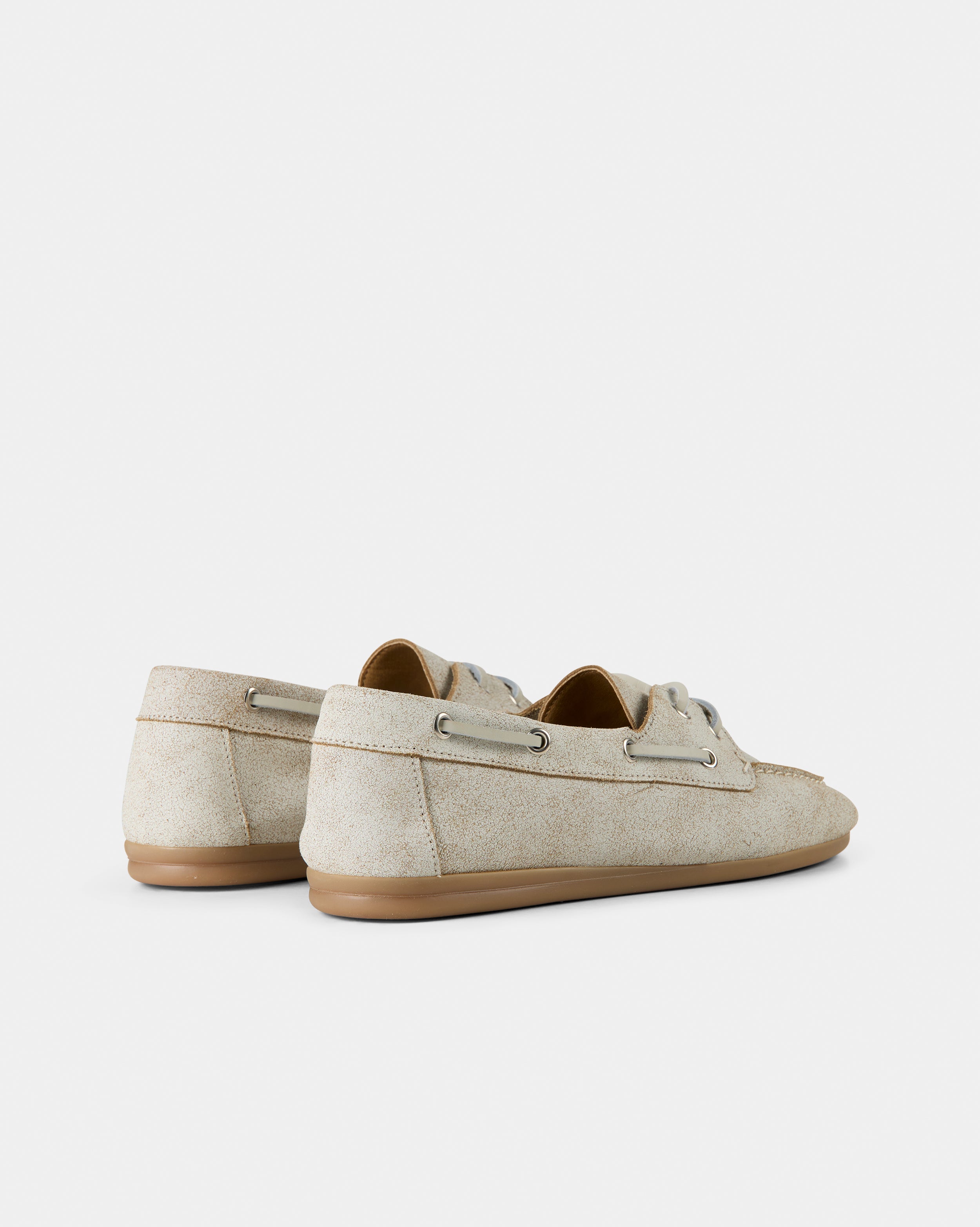 GARMENT PROJECT WMNS Daisy Boat Shoe - Off-White Cracked Leather Shoes 110 Off White