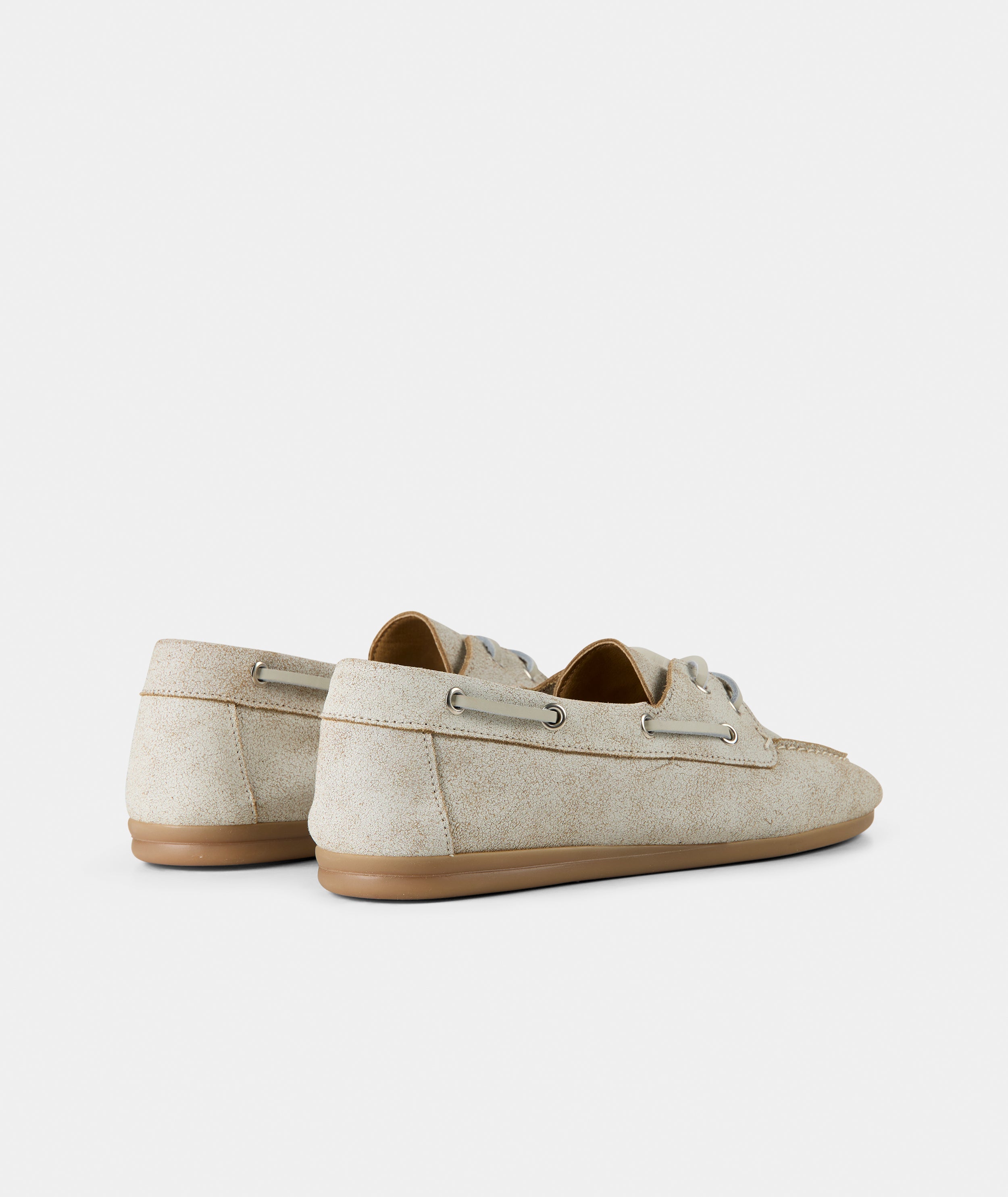 GARMENT PROJECT WMNS Daisy Boat Shoe - Off-White Cracked Leather Shoes 110 Off White