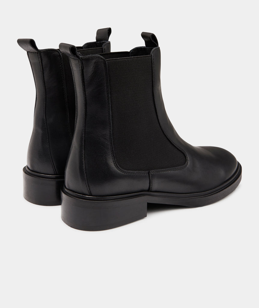 GARMENT PROJECT WMNS Diana Chelsea - Black Leather Shoes 999 Black