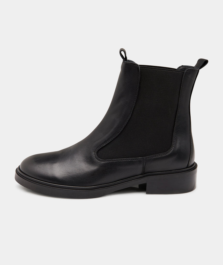 GARMENT PROJECT WMNS Diana Chelsea - Black Leather Shoes 999 Black