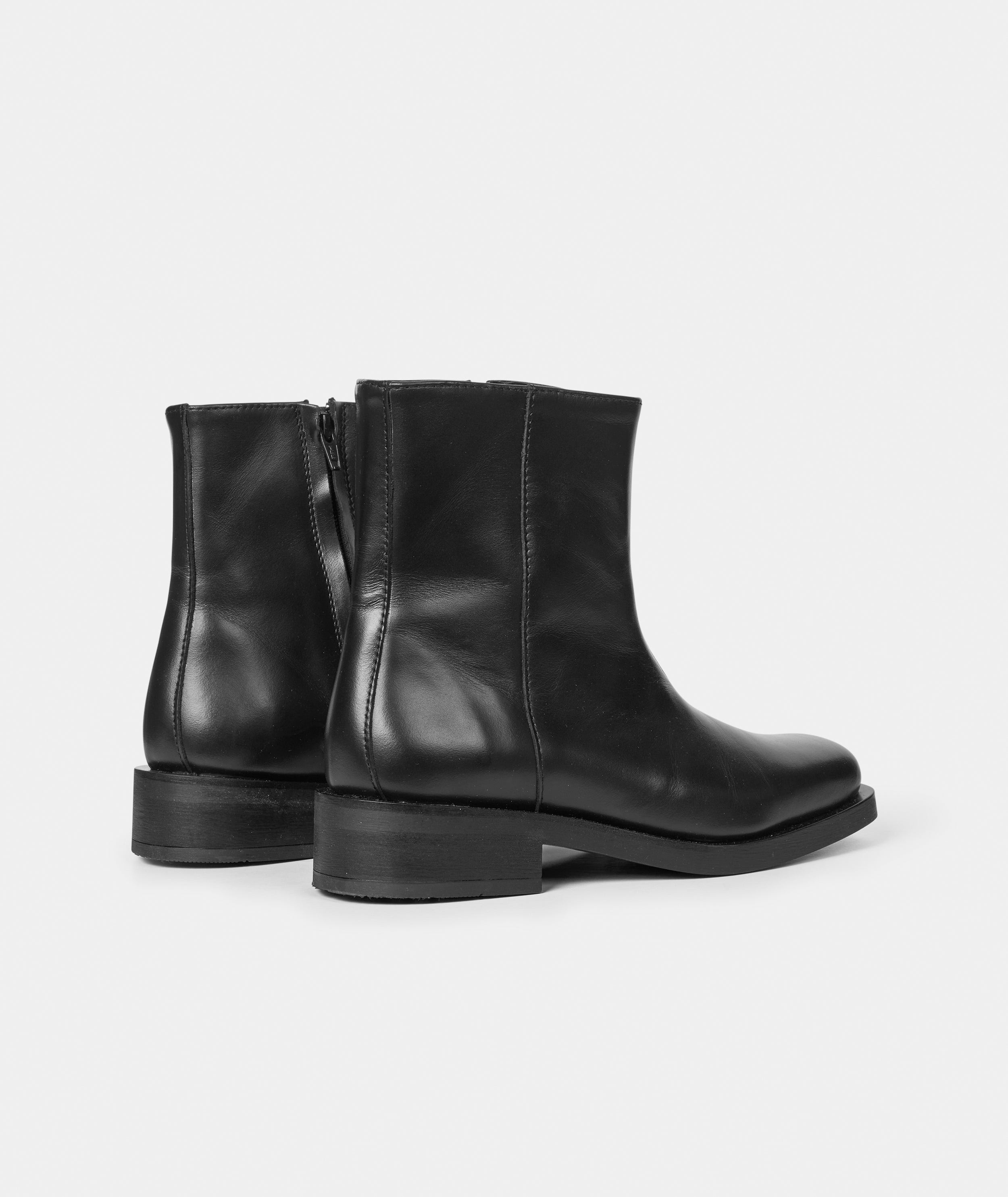GARMENT PROJECT WMNS Drew - Black Leather Boots 999 Black