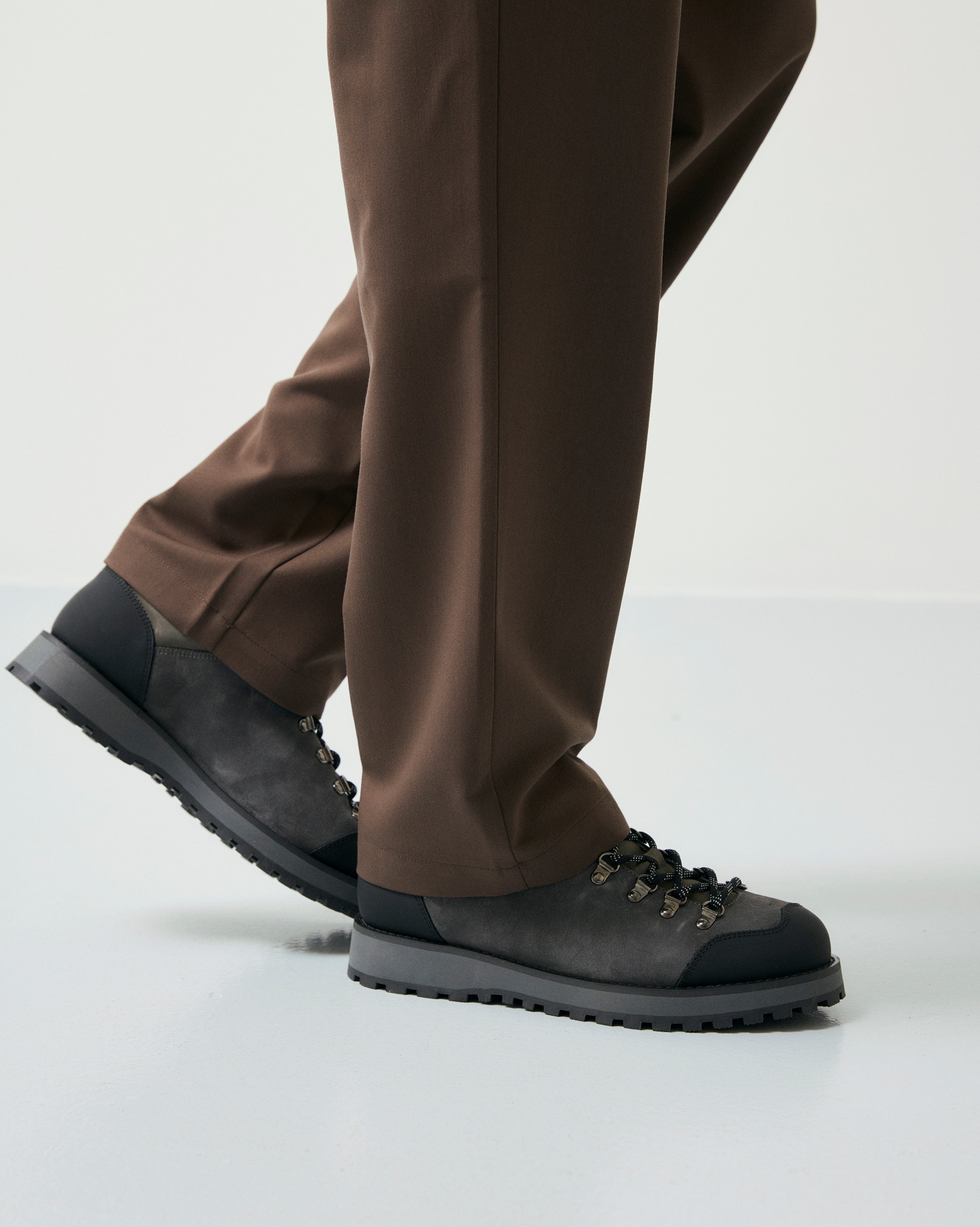 GARMENT PROJECT MAN Dune Low - Dark Grey Suede Shoes 7673 Dark Grey
