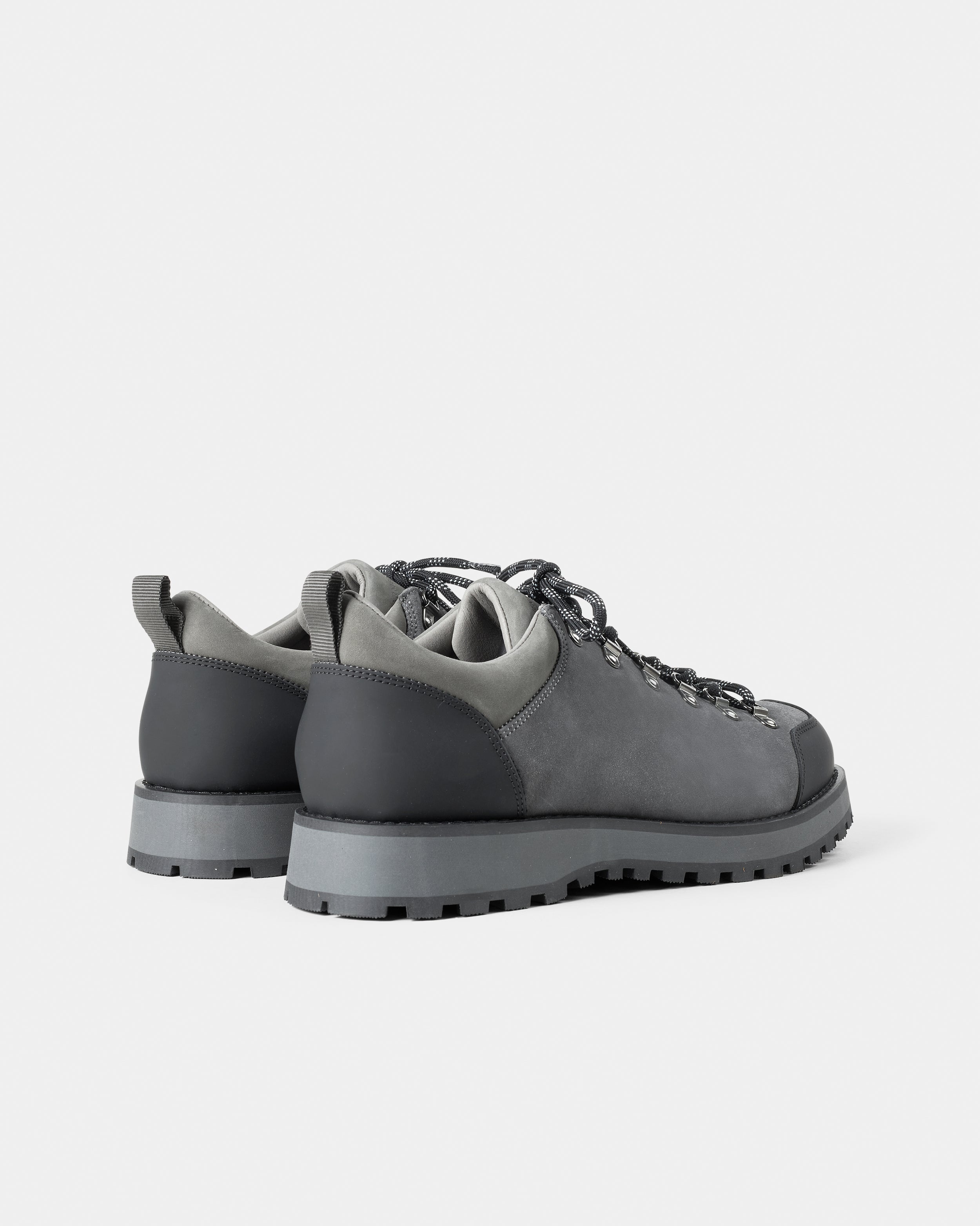 GARMENT PROJECT WMNS Dune Low - Dark Grey Suede Shoes 7673 Dark Grey