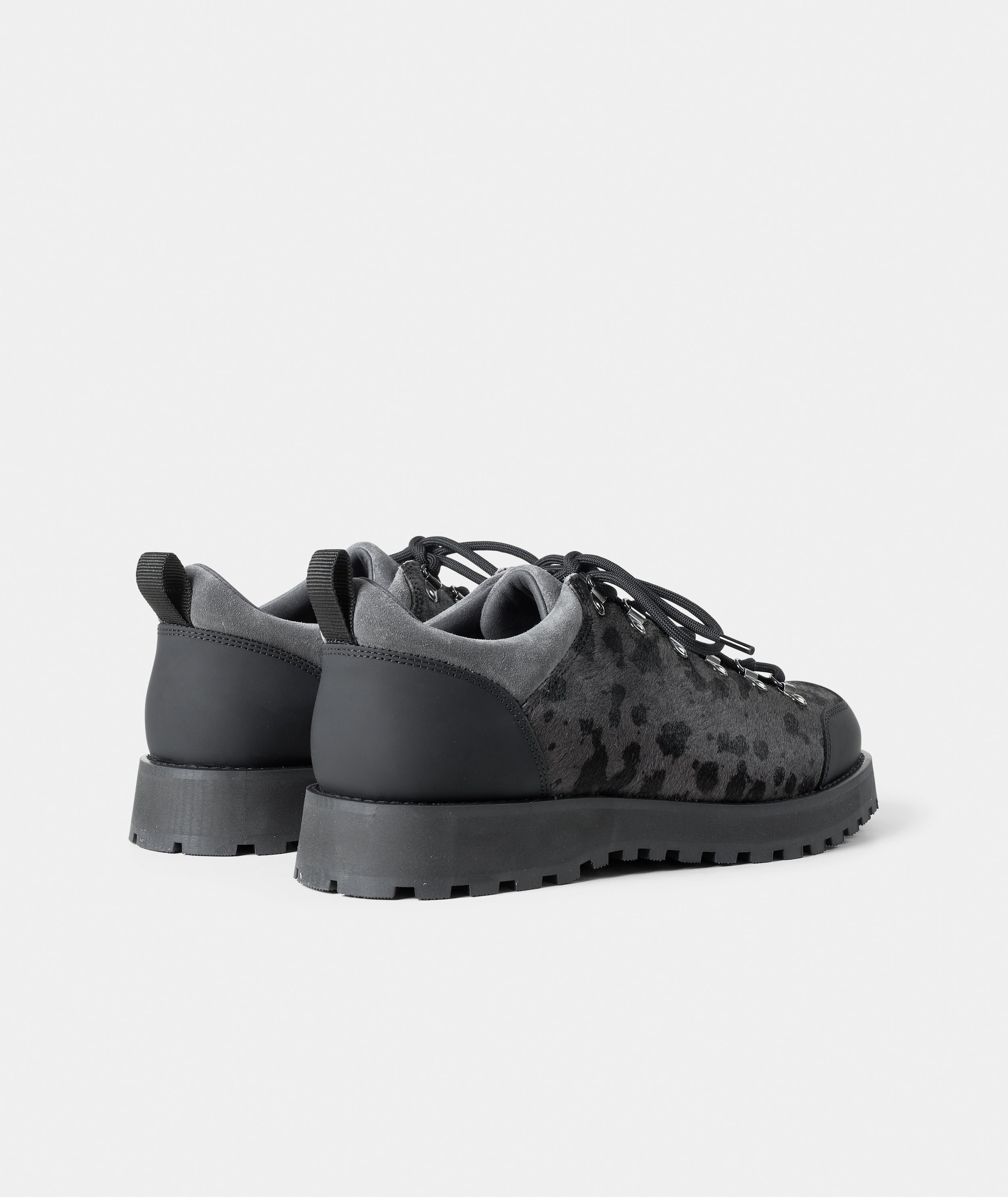 GARMENT PROJECT MAN Dune Low - Grey Pony Hair Shoes 400 Grey