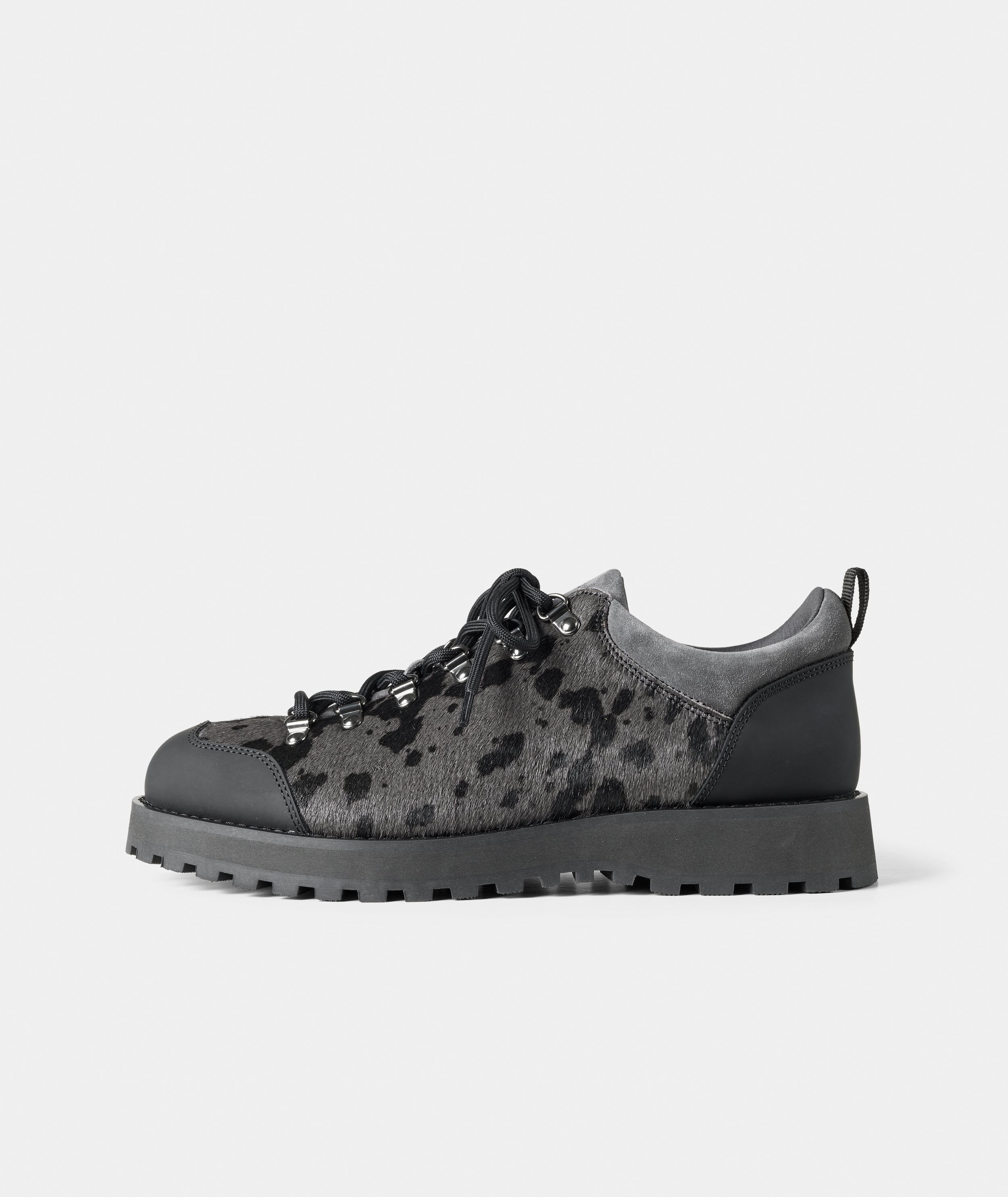 GARMENT PROJECT MAN Dune Low - Grey Pony Hair Shoes 400 Grey