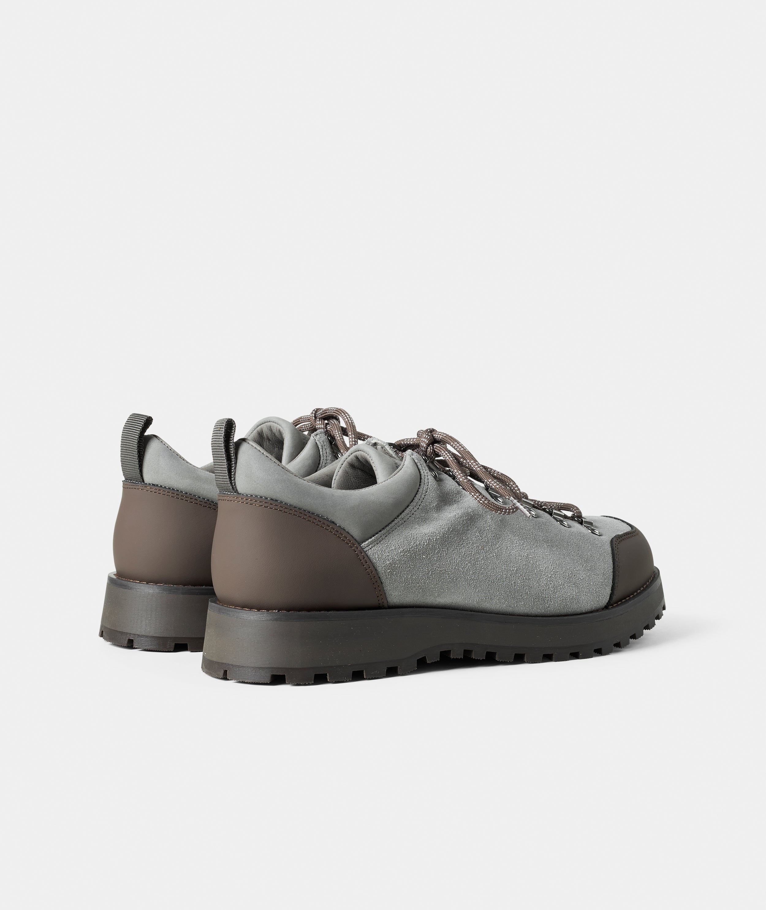GARMENT PROJECT MAN Dune Low - Light Grey Suede Shoes 410 Light Grey