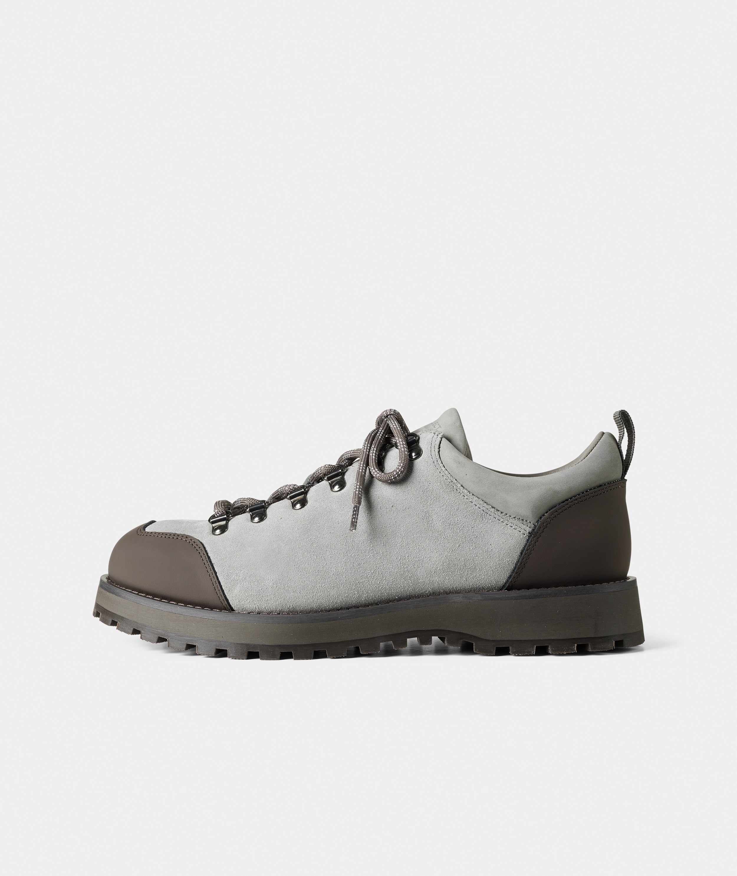 GARMENT PROJECT MAN Dune Low - Light Grey Suede Shoes 410 Light Grey