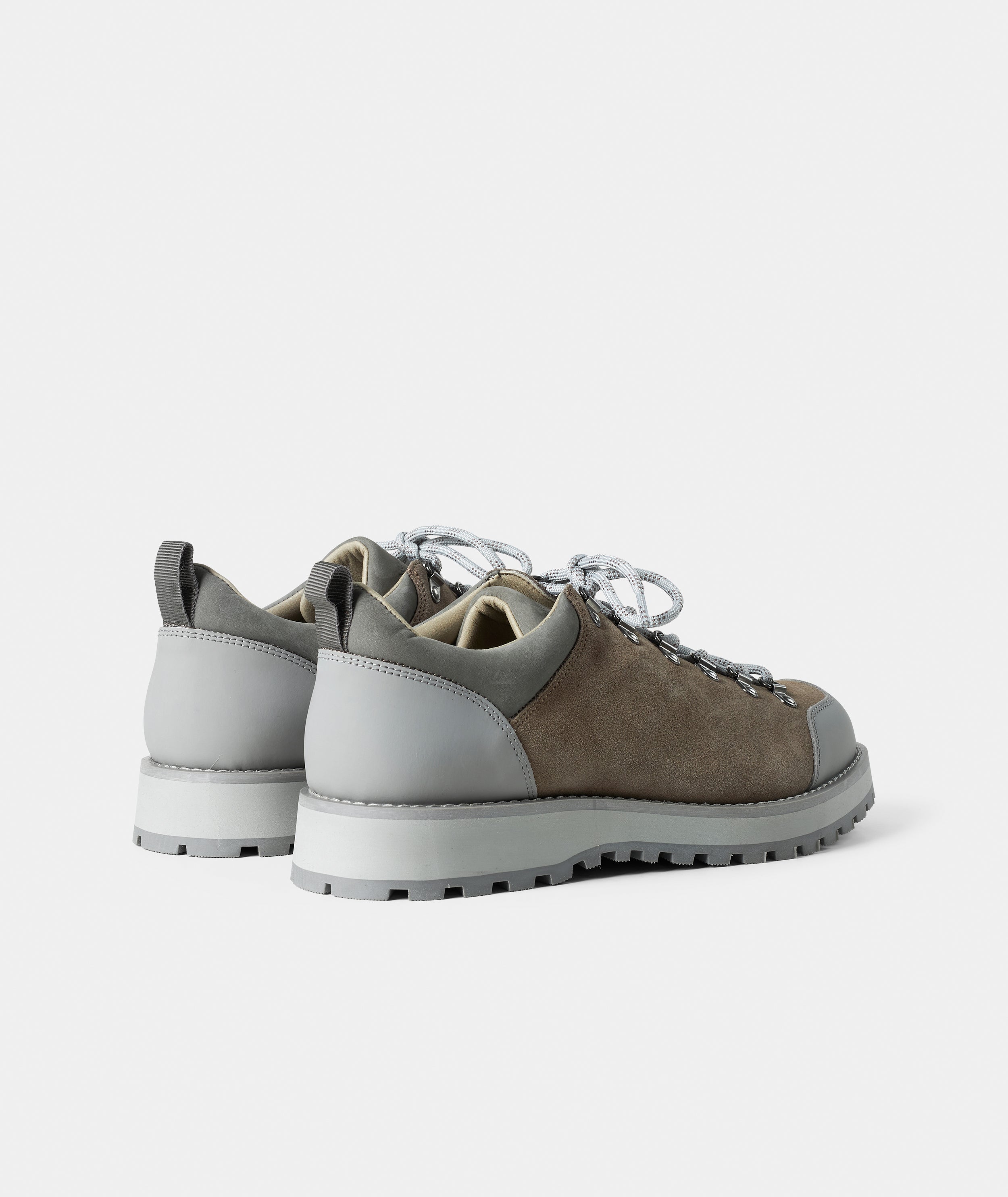 GARMENT PROJECT MAN Dune Low - Truffle Suede Shoes 265 Truffle