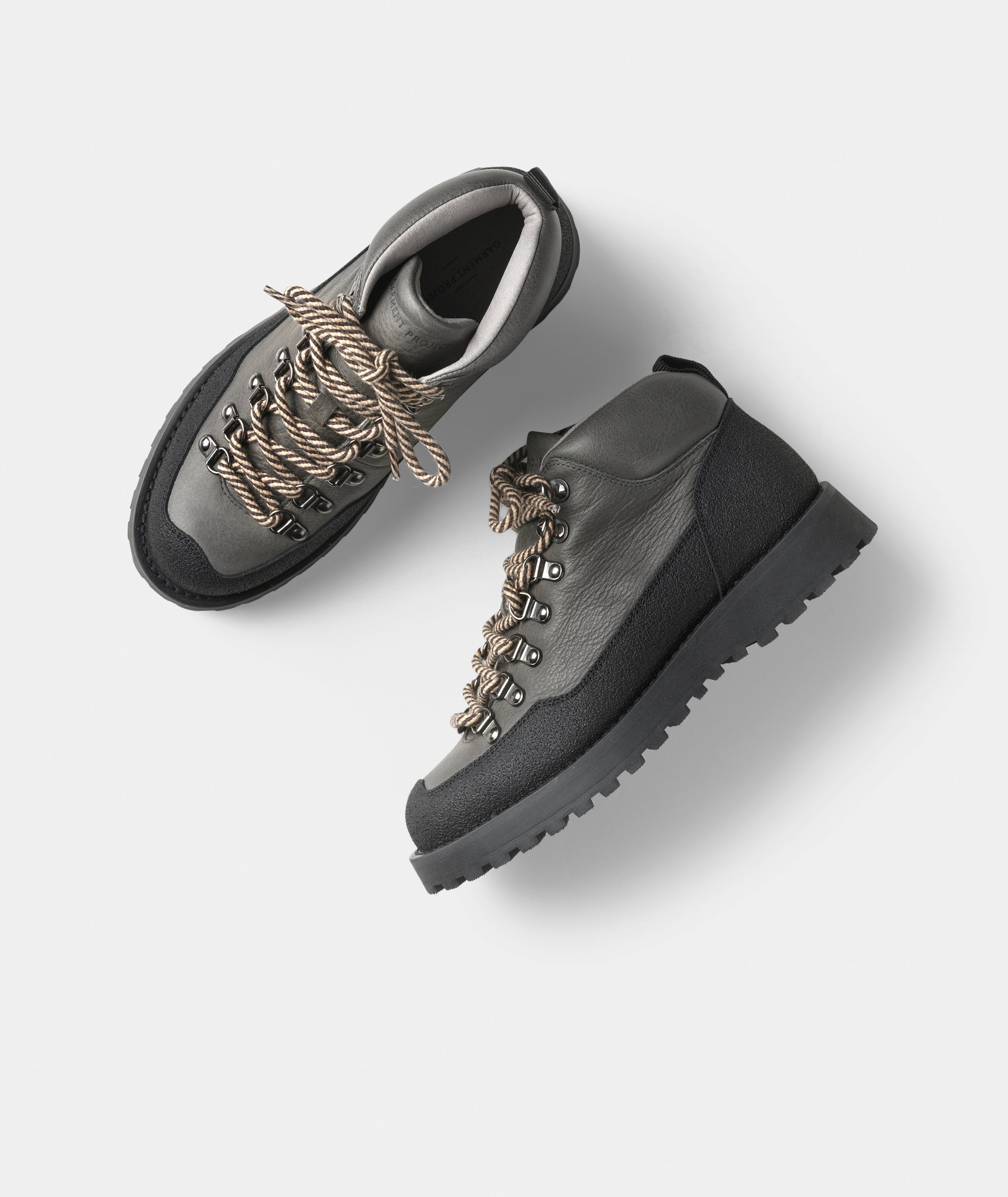 GARMENT PROJECT MAN Dune Mid - Dark Grey Tumbled Leather Boots 7673 Dark Grey