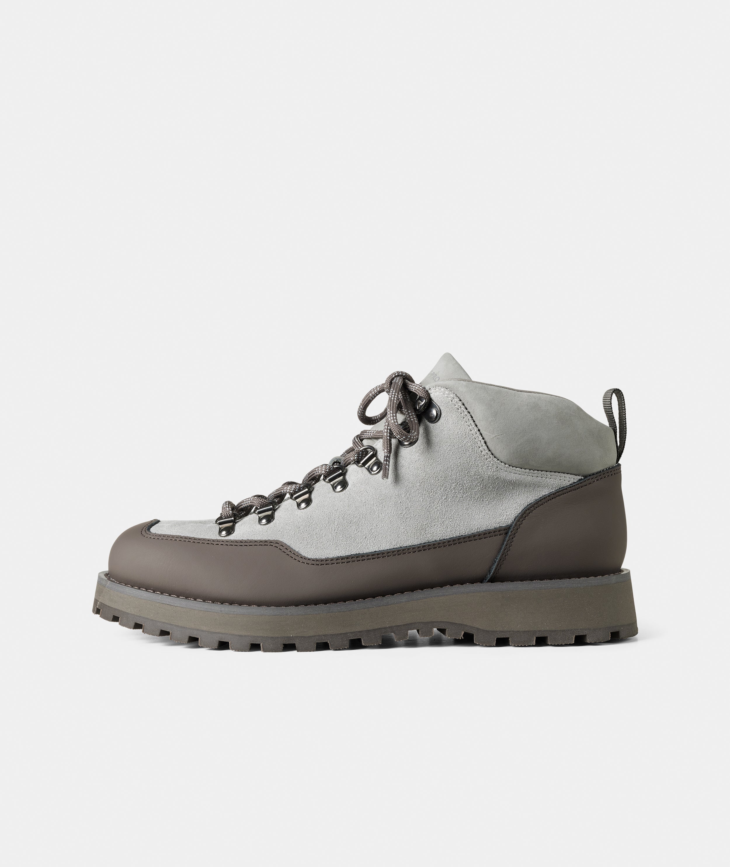 GARMENT PROJECT MAN Dune Mid - Light Grey Suede Boots 410 Light Grey