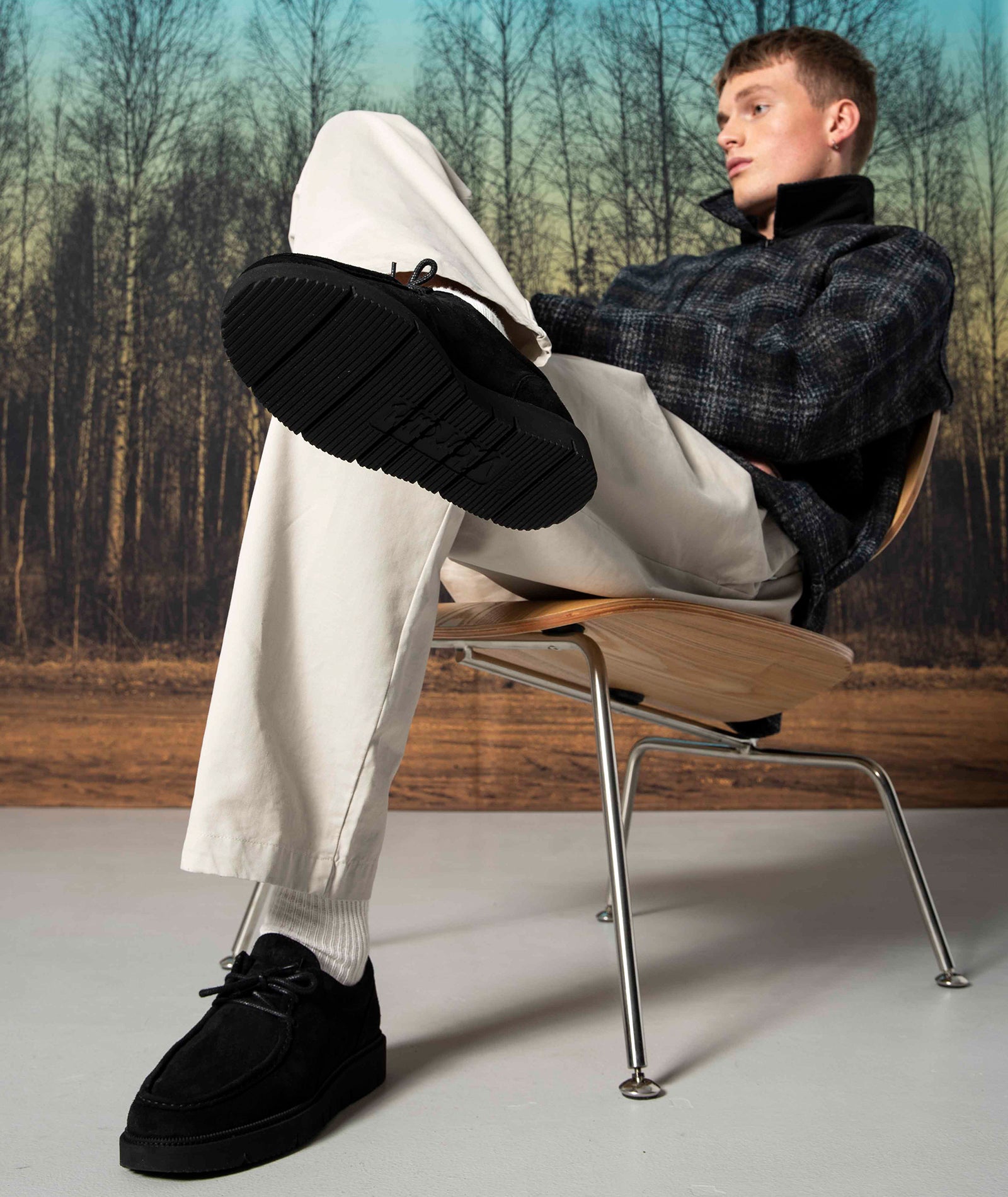 GARMENT PROJECT MAN Eilo Vibram Low - Black Suede Shoes 999 Black