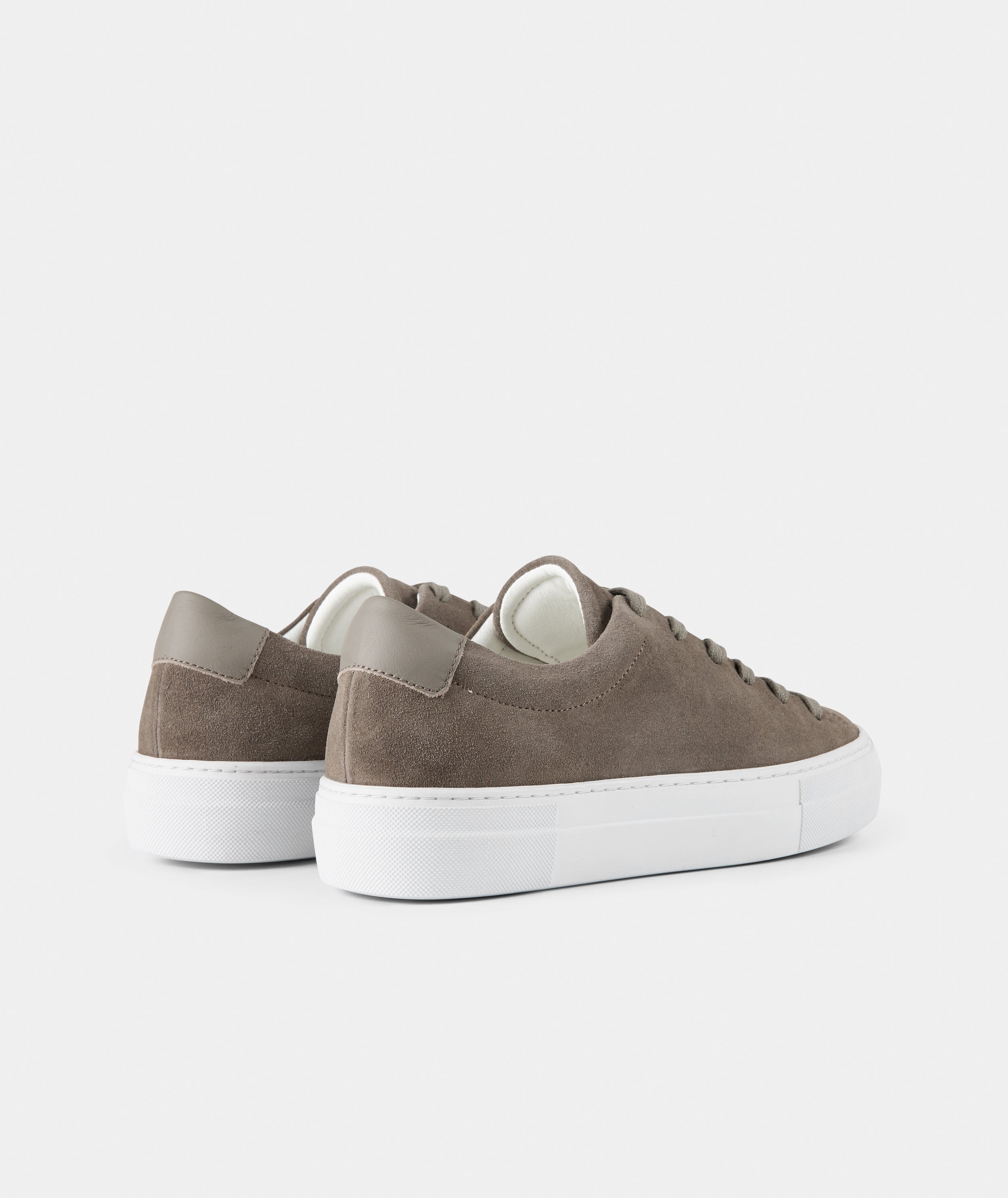 GARMENT PROJECT WMNS Ella - Truffle Suede Sneakers 265 Truffle