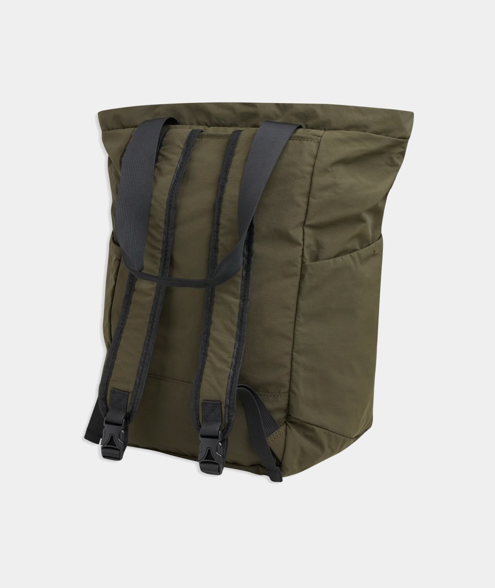 GARMENT PROJECT MAN GP Light Travel Bag - Army Bags 240 Army