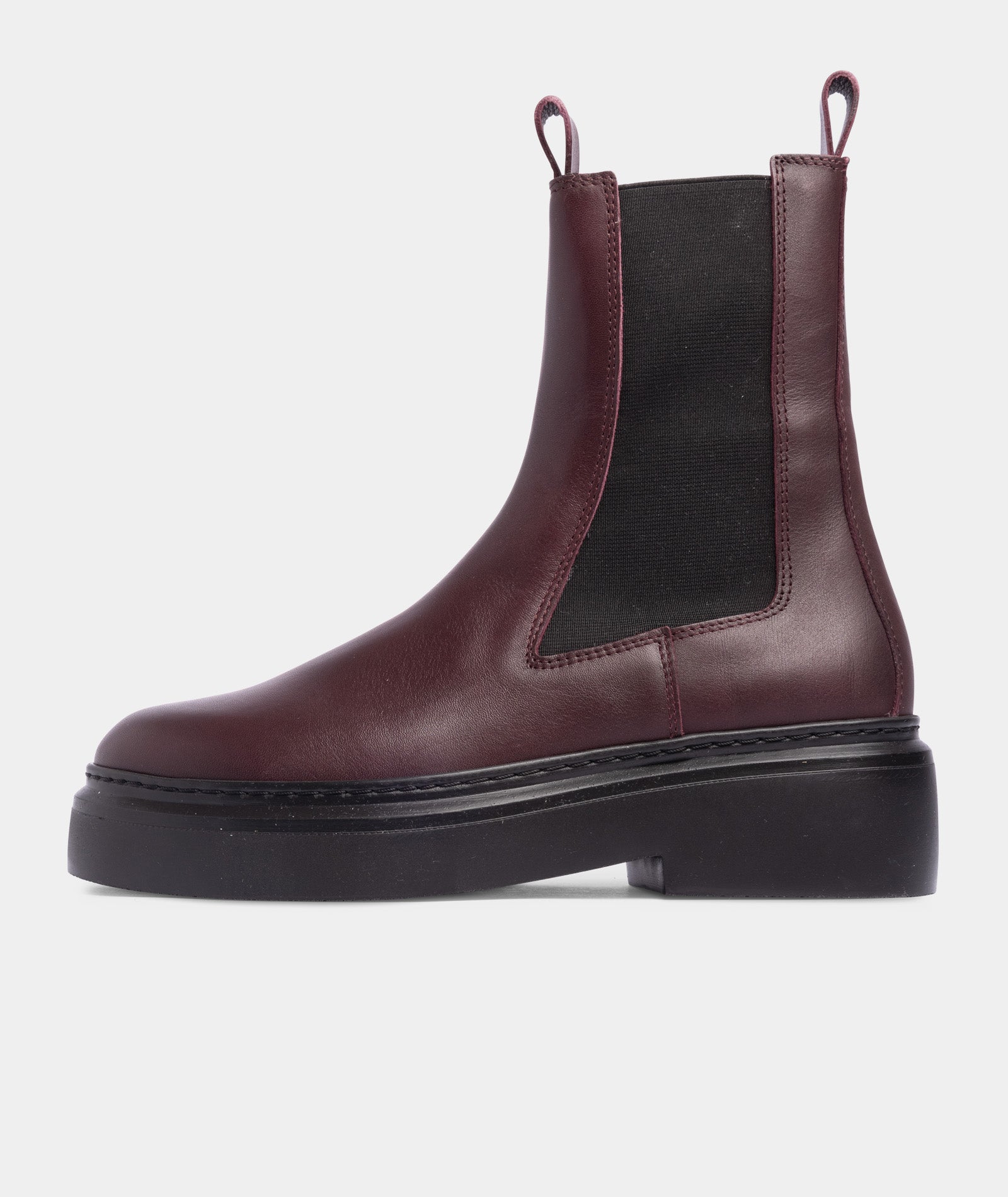 GARMENT PROJECT WMNS June Chelsea - Bordeaux Leather Boots 710 Bordeaux