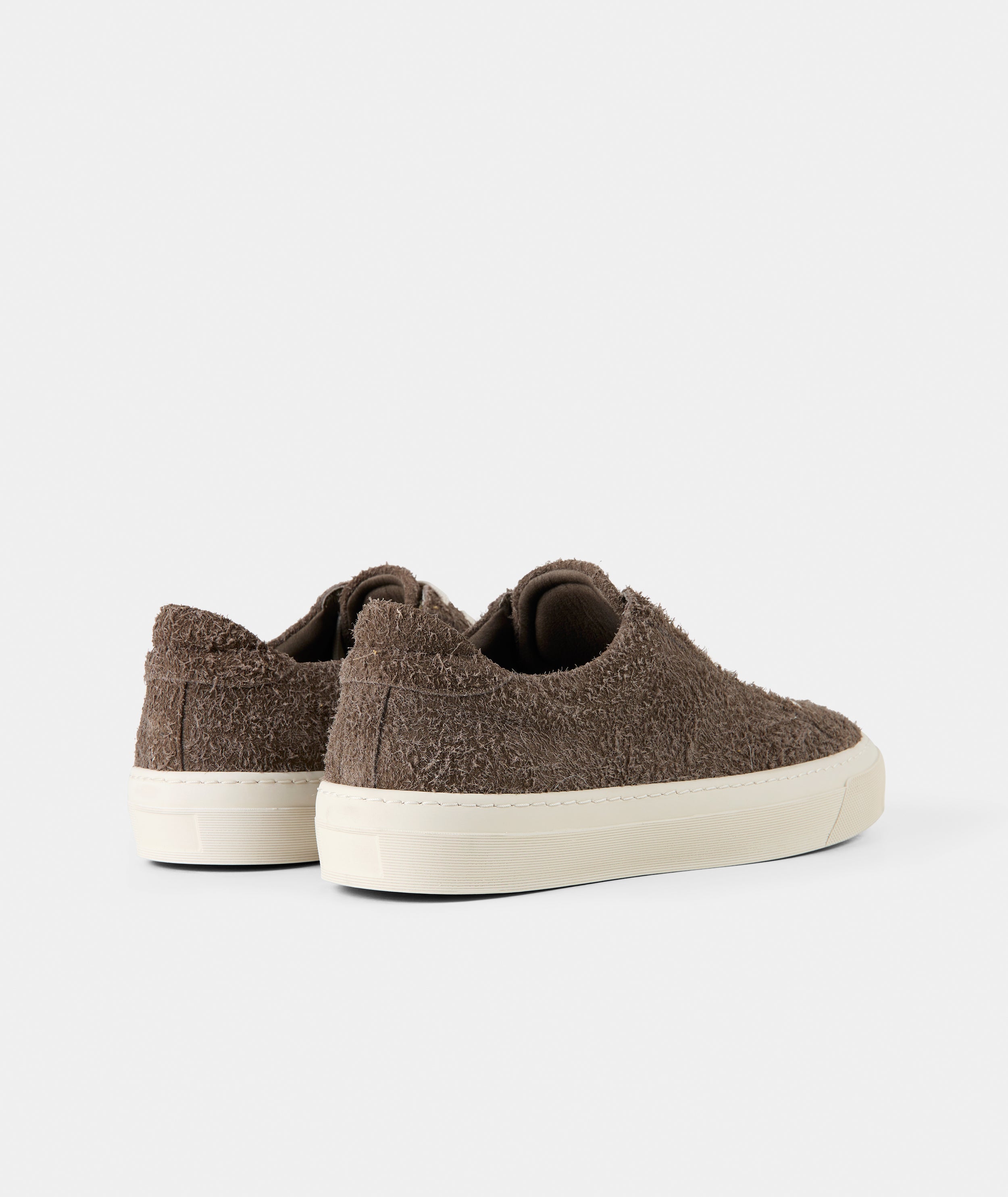 GARMENT PROJECT MAN Kit - Elephant Hairy Suede Sneakers 460 Elephant