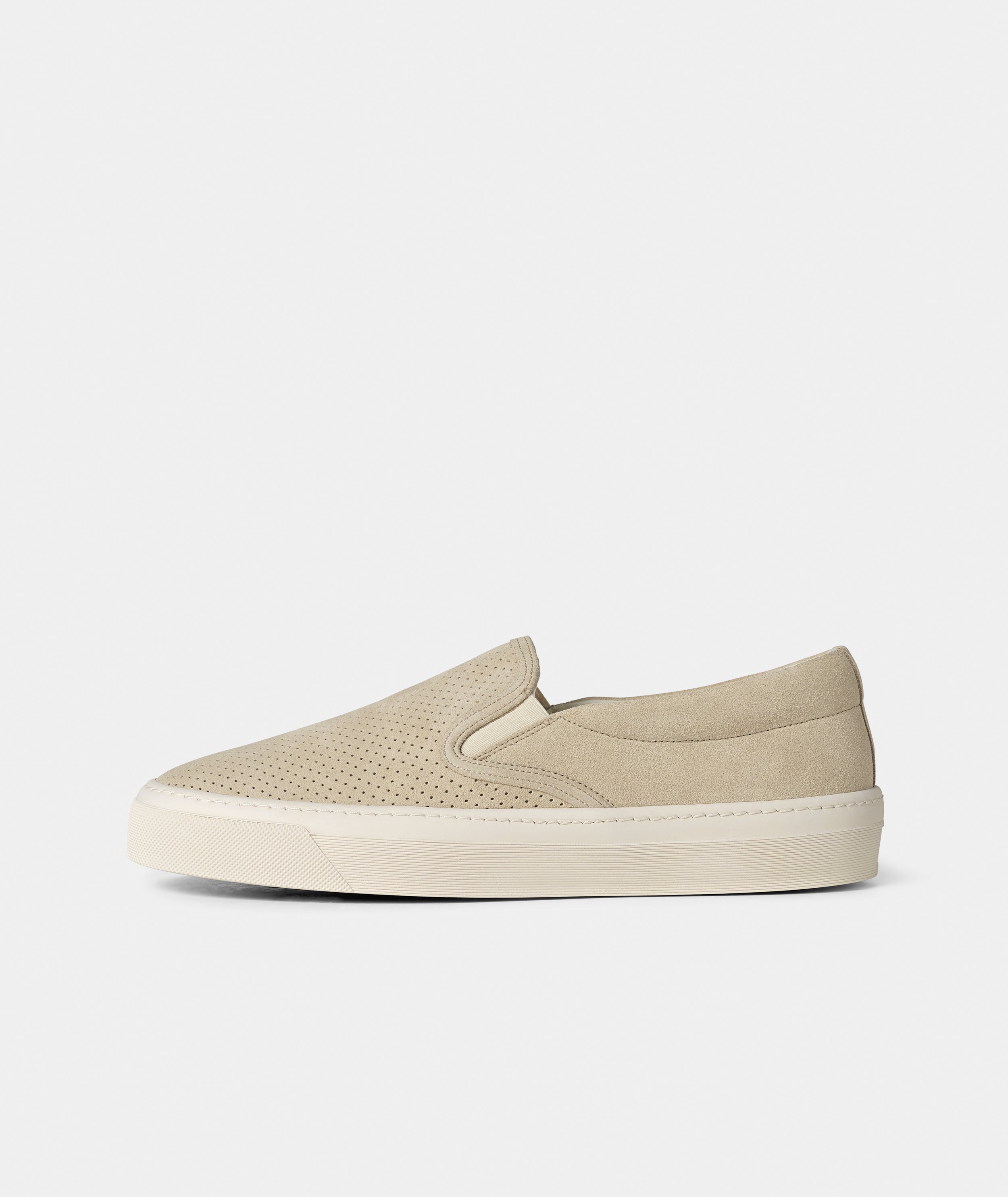 GARMENT PROJECT MAN Kit Slip-On - Sand Perforated Suede Sneakers 220 Sand