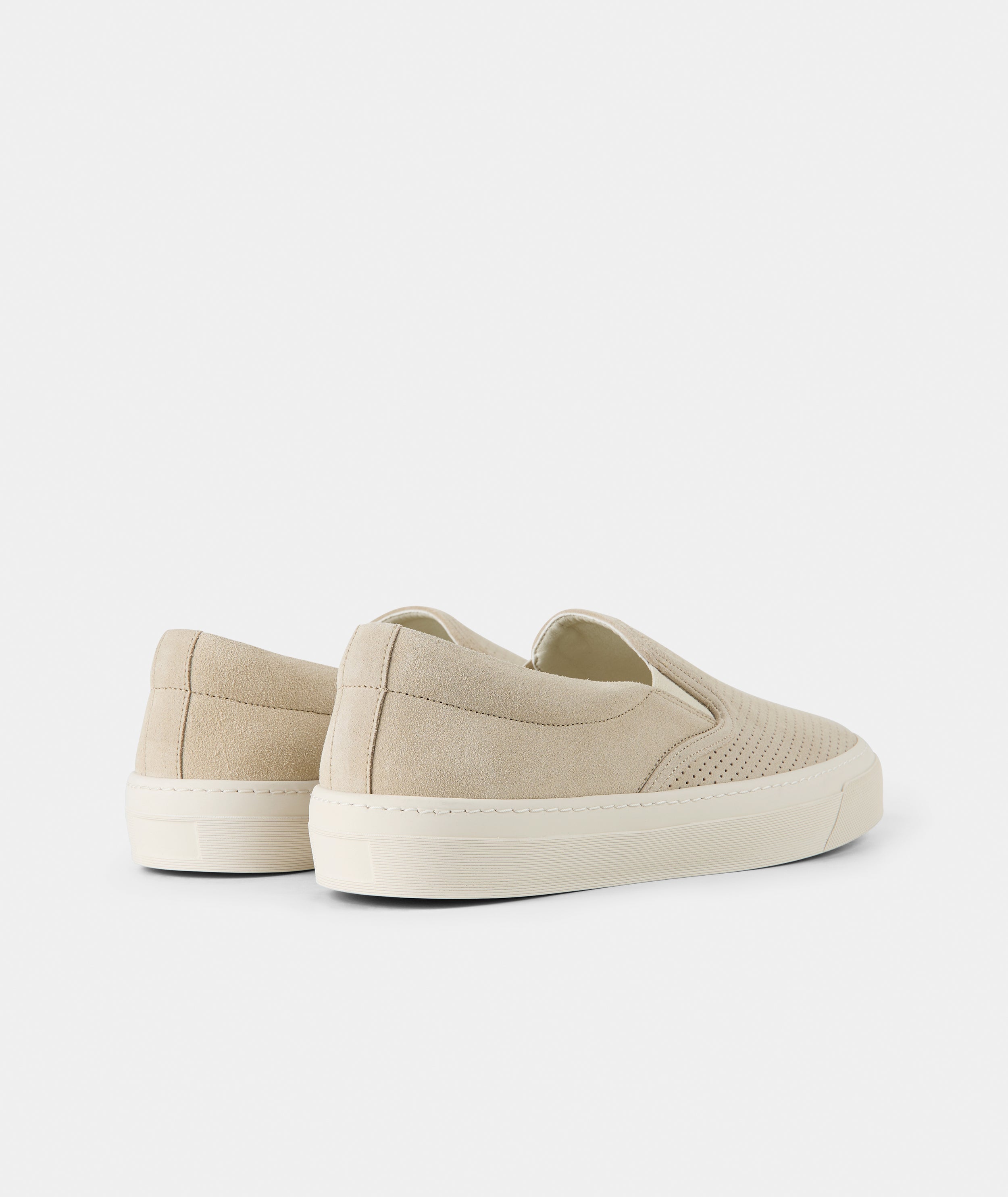 GARMENT PROJECT MAN Kit Slip-On - Sand Perforated Suede Sneakers 220 Sand