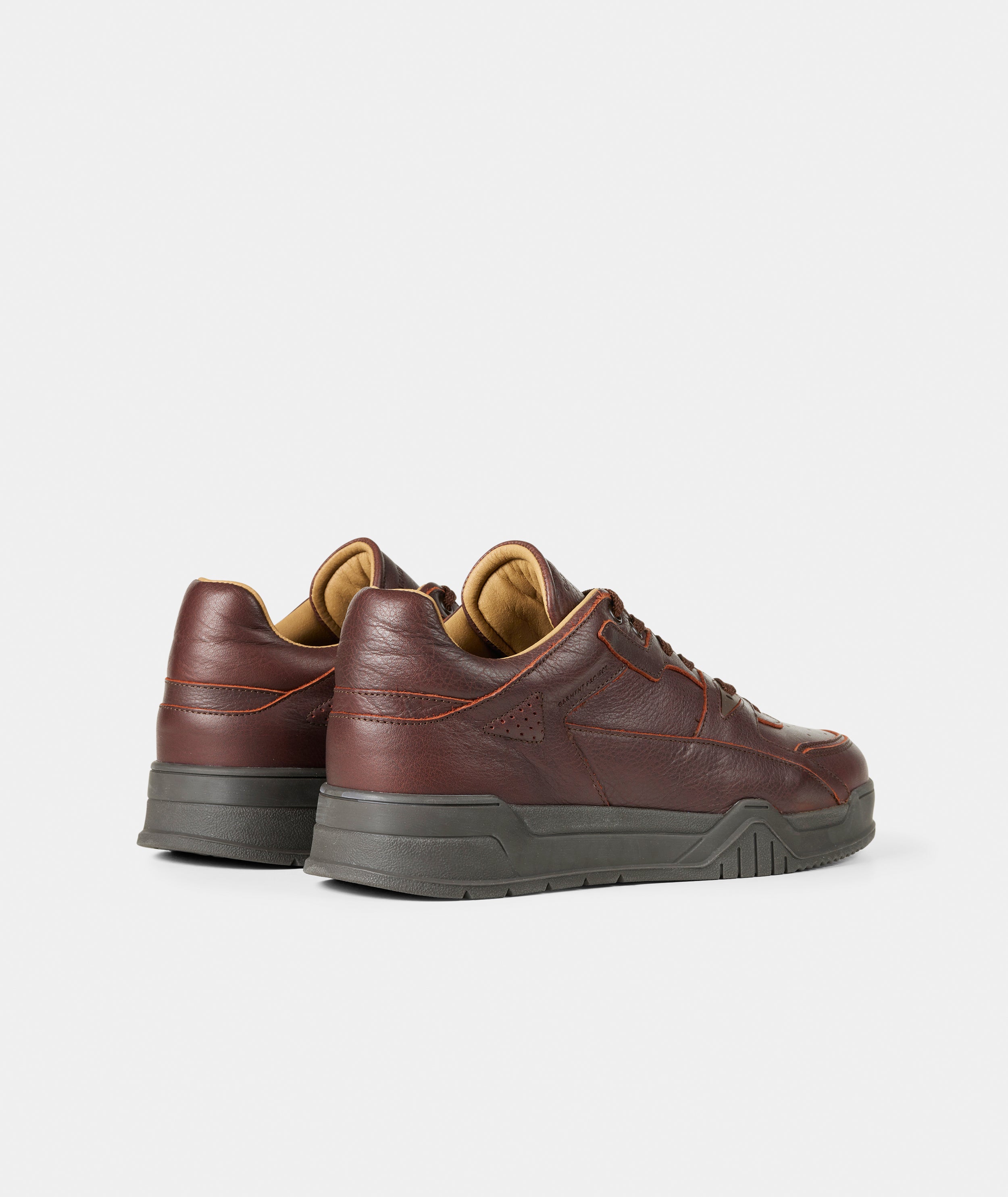 GARMENT PROJECT MAN Lee - Brown Tumbled Leather Sneakers 800 Brown
