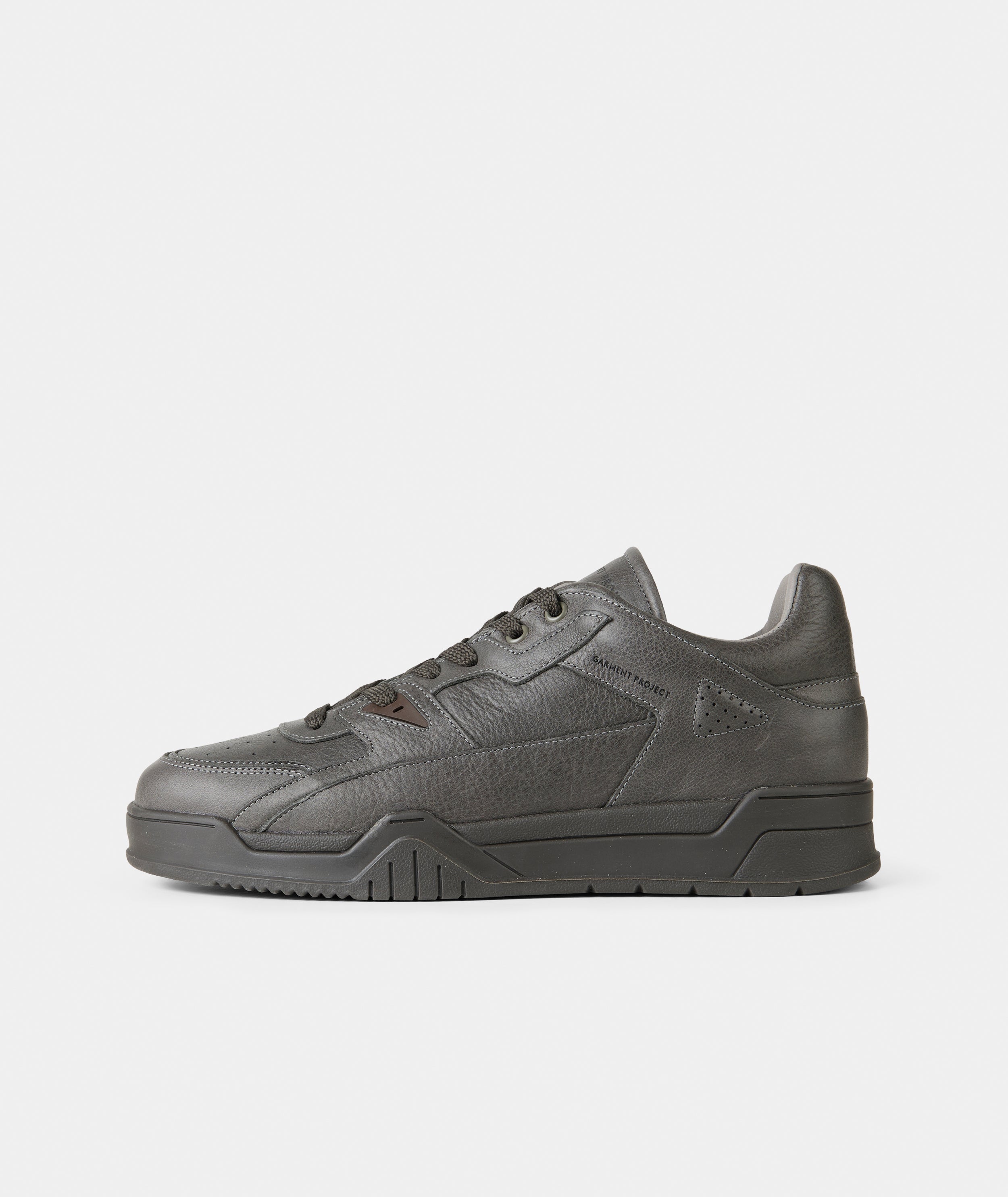 GARMENT PROJECT MAN Lee - Dark Grey Tumbled Leather Sneakers 7673 Dark Grey