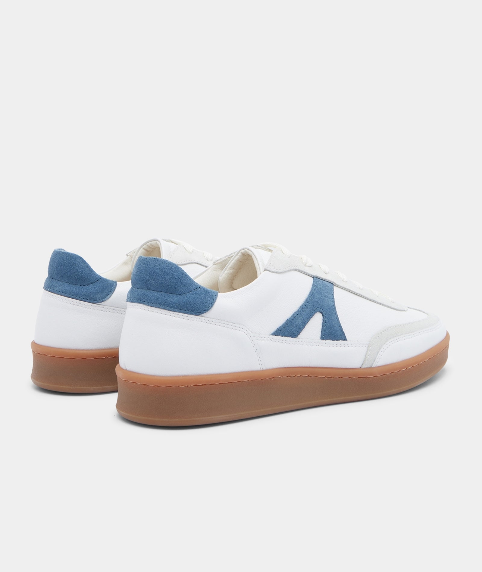 GARMENT PROJECT MAN Liga - White/Blue Leather Sneakers 550 Blue