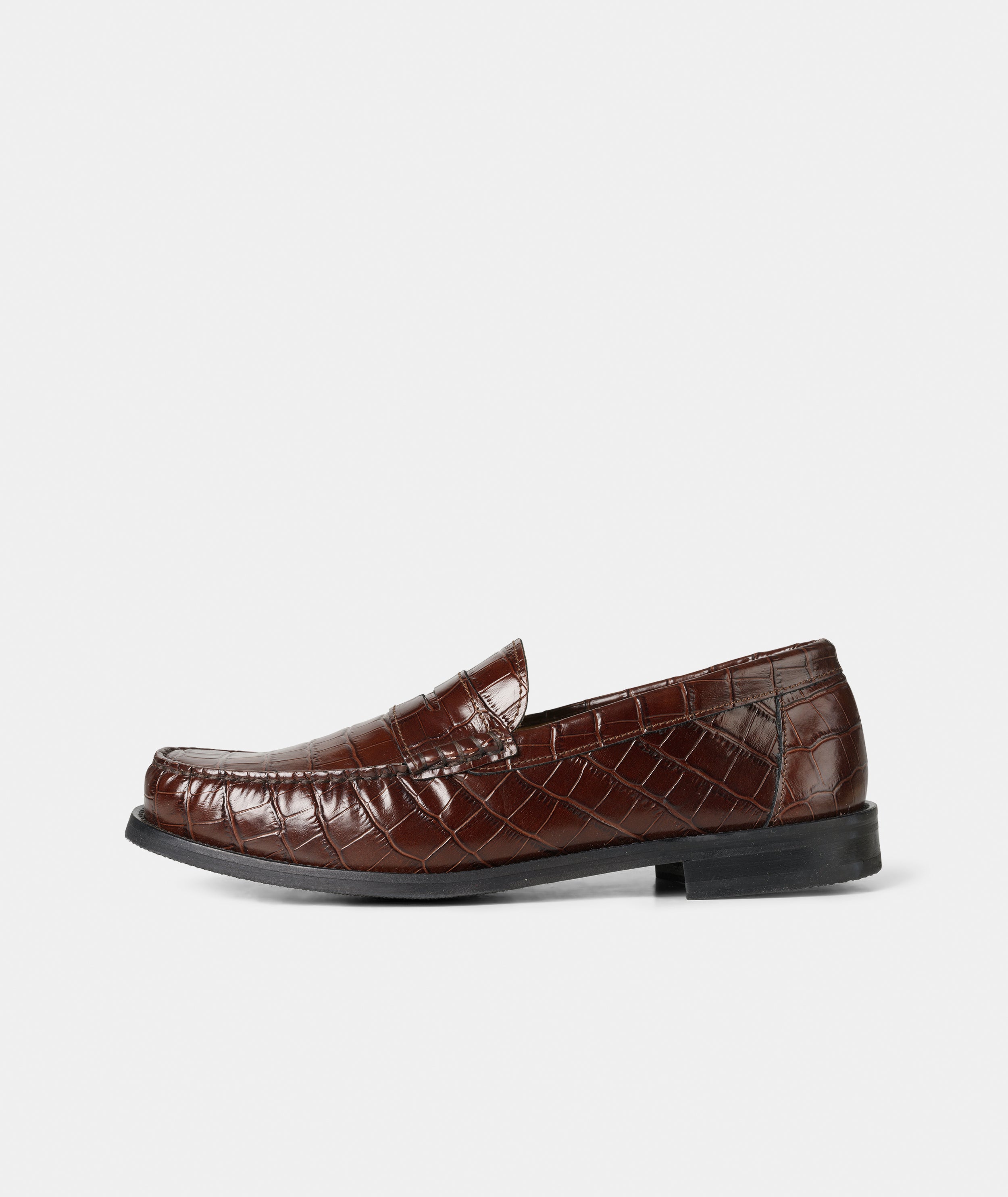 GARMENT PROJECT MAN Miles Penny Loafer - Brown Croco Leather Loafer 800 Brown