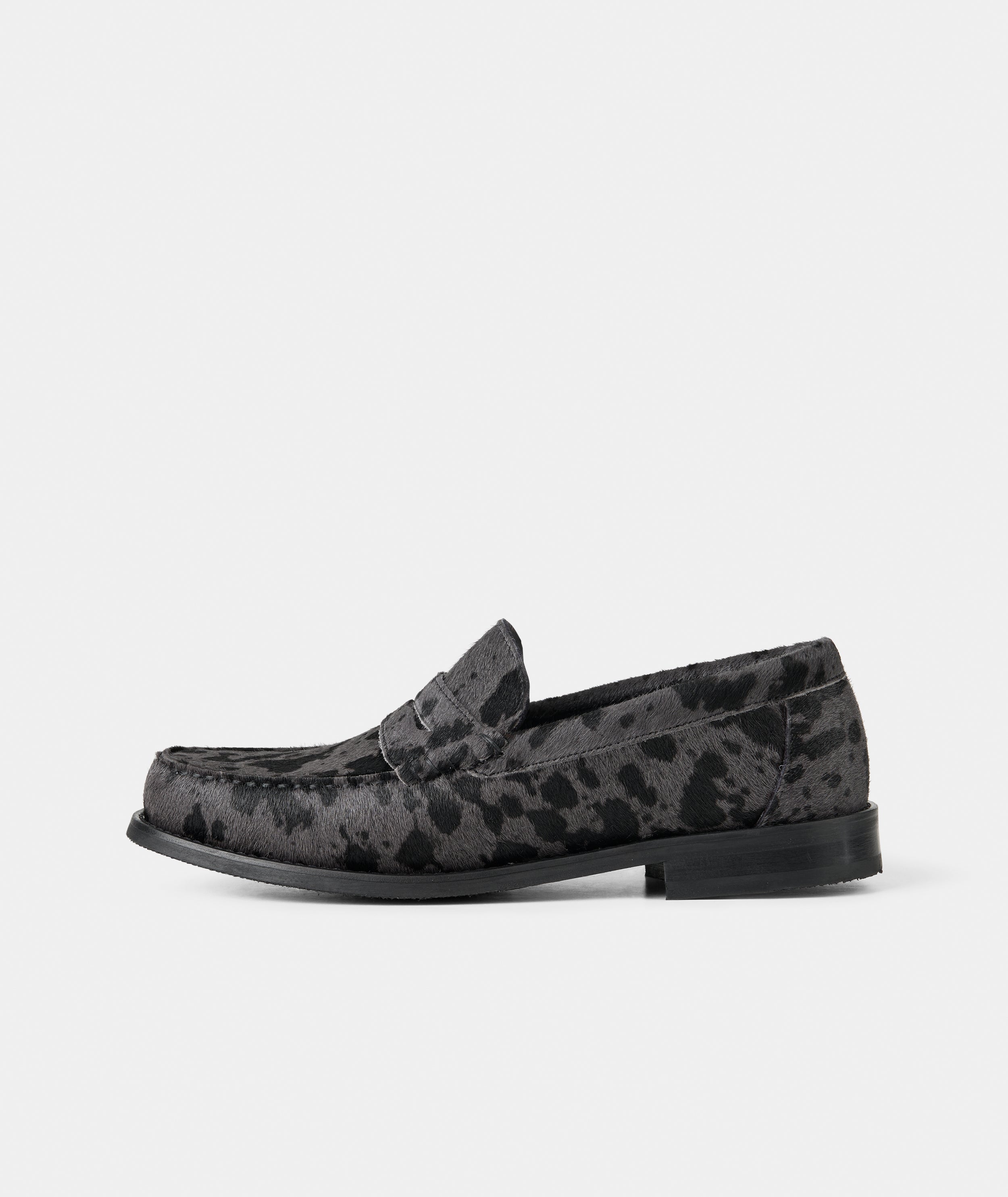 GARMENT PROJECT MAN Miles Penny Loafer - Grey Pony Hair Loafer 400 Grey