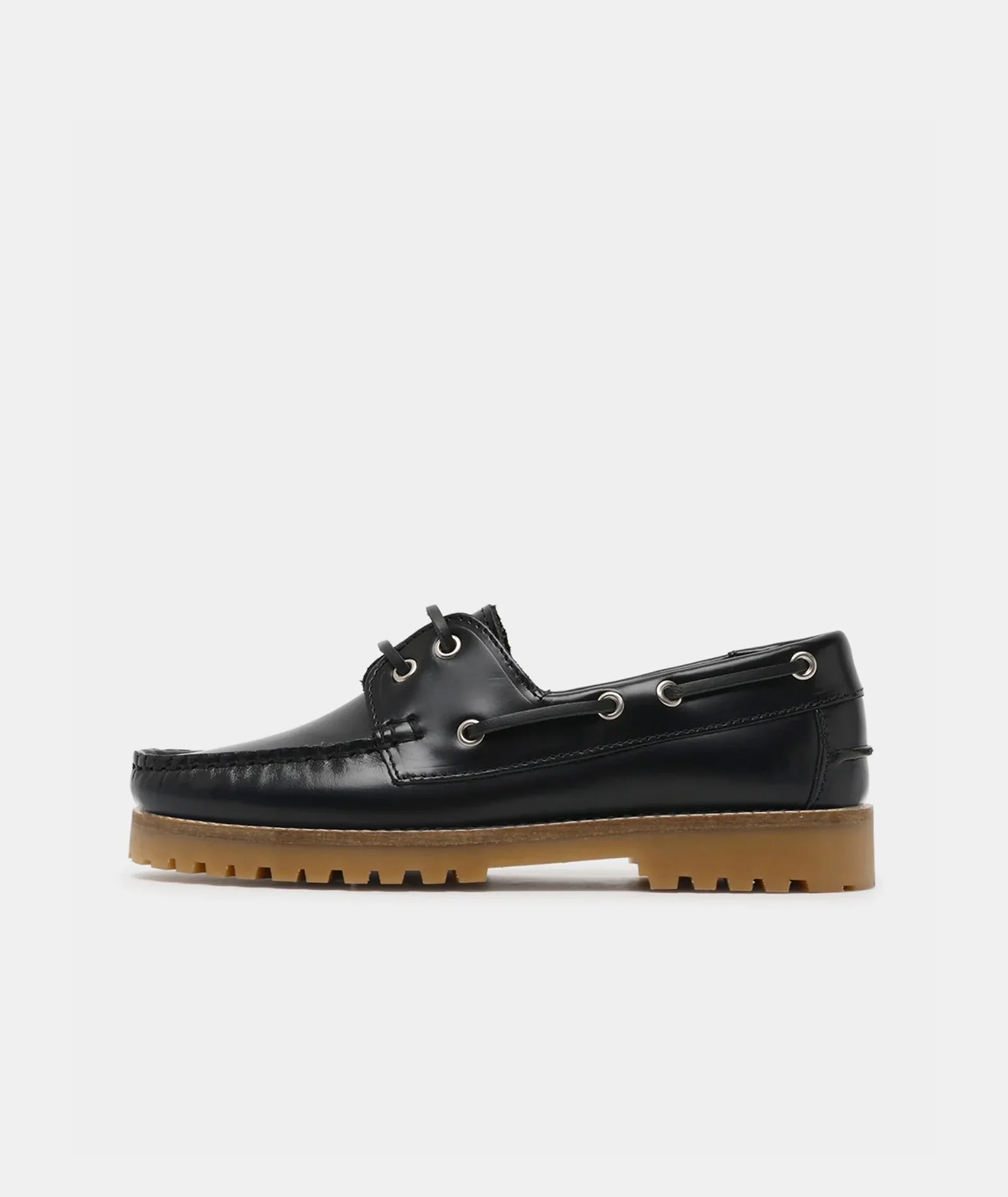 GARMENT PROJECT WMNS Ollie Boat Shoe - Black Polido Leather / Gum Sole Shoes 999 Black