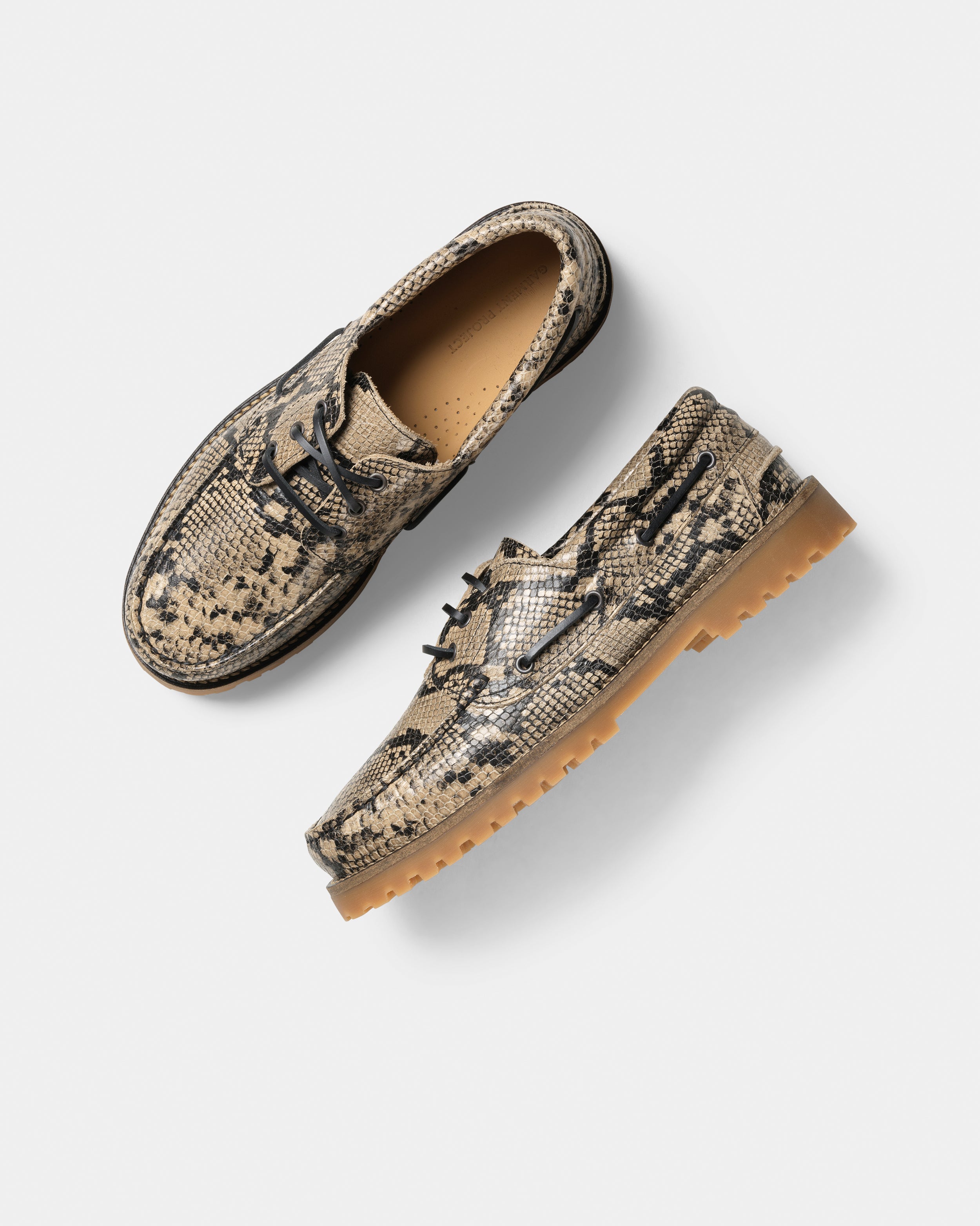 GARMENT PROJECT MAN Ollie Boat Shoe - Earth Snake Leather Shoes 260 Earth