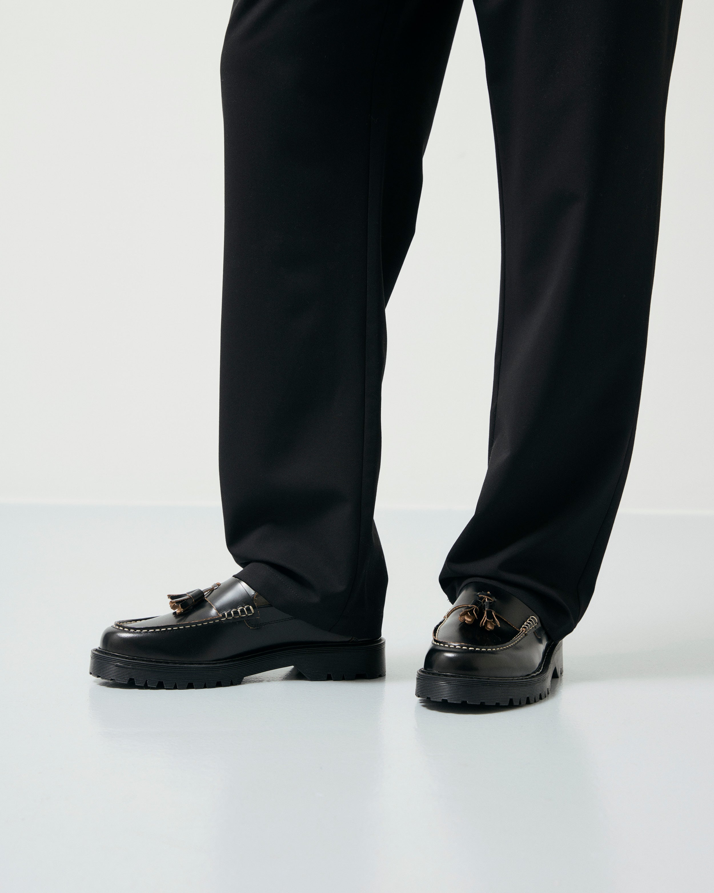 GARMENT PROJECT MAN Pete Loafer - Black Polido Raw Edge Loafer 999 Black