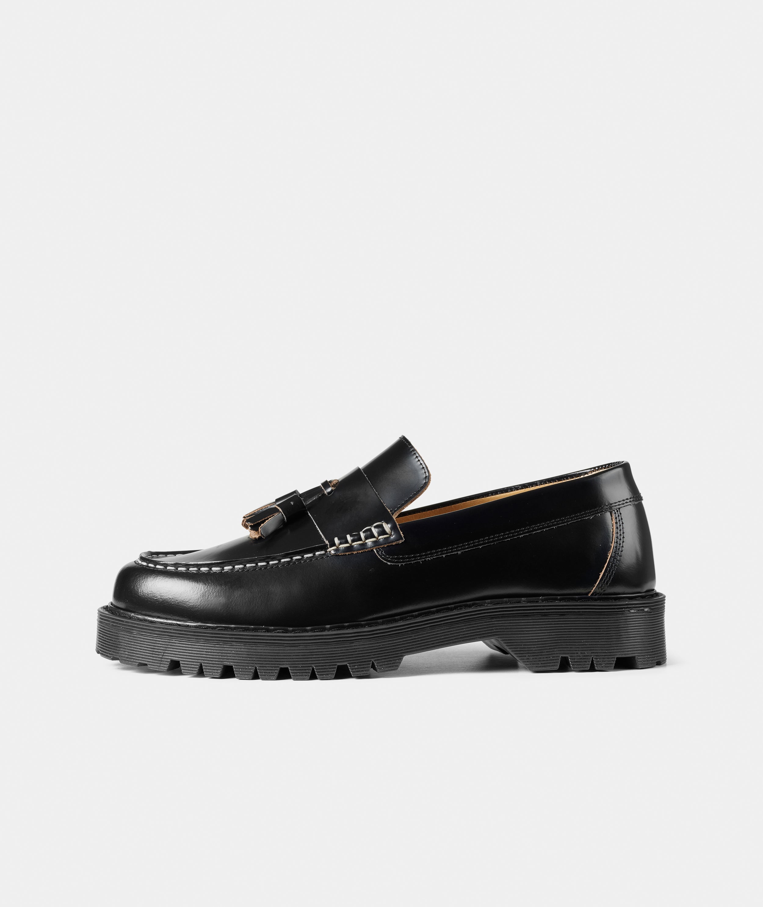 GARMENT PROJECT MAN Pete Loafer - Black Polido Raw Edge Loafer 999 Black