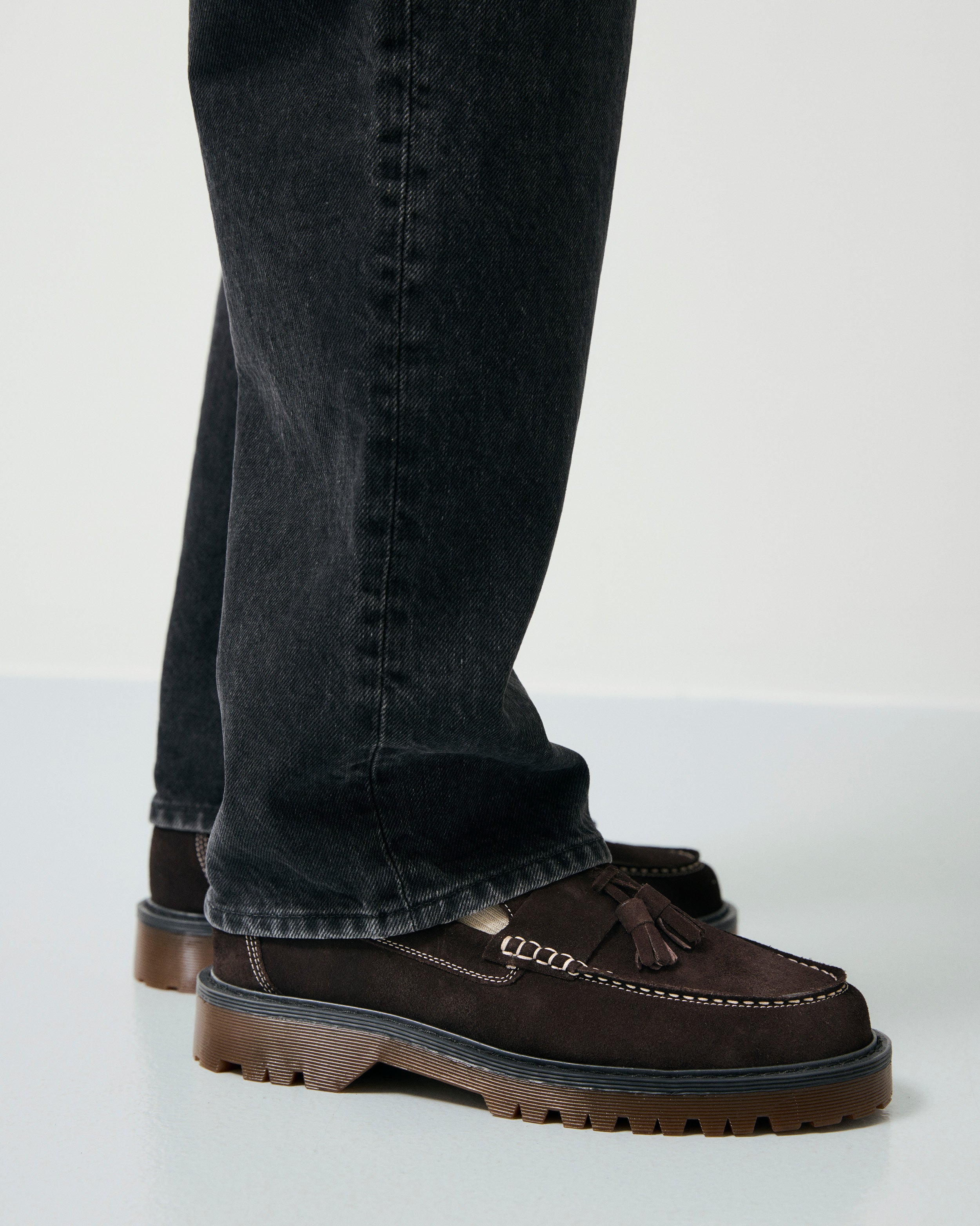 GARMENT PROJECT MAN Pete Loafer - Brown Suede Loafer 800 Brown