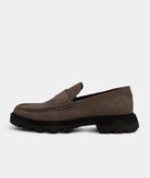 GARMENT PROJECT MAN Phil Loafer - Bosco Suede Loafer 440 Bosco