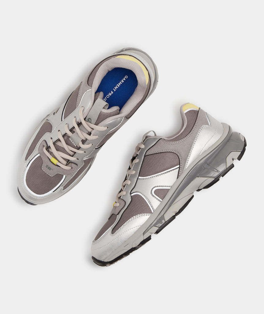 GARMENT PROJECT WMNS RR-13 Road Runner - Light Silver Mesh Sneakers 405 Light Silver