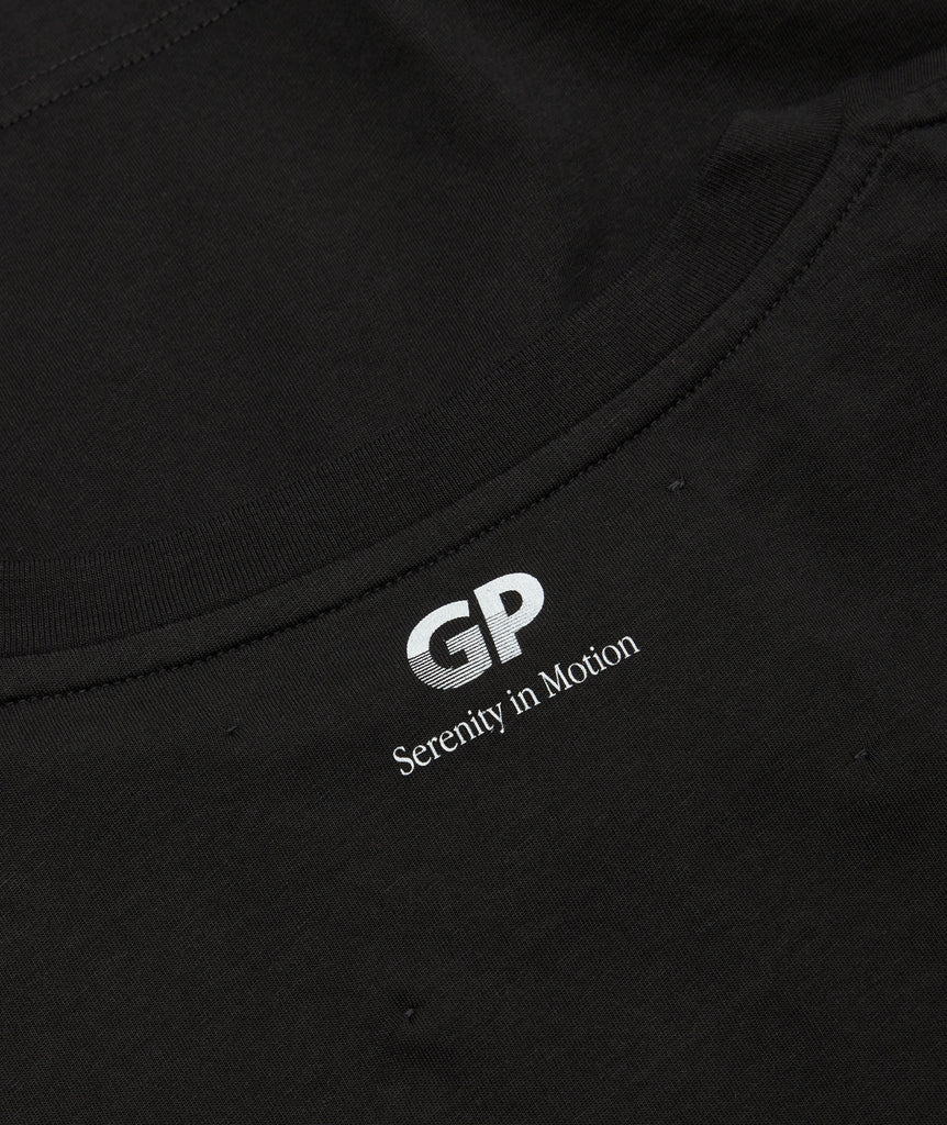 GARMENT PROJECT MAN Relaxed Fit Tee - Black / Lazy hazy T-shirt 990 Black/Grey A.O.P.