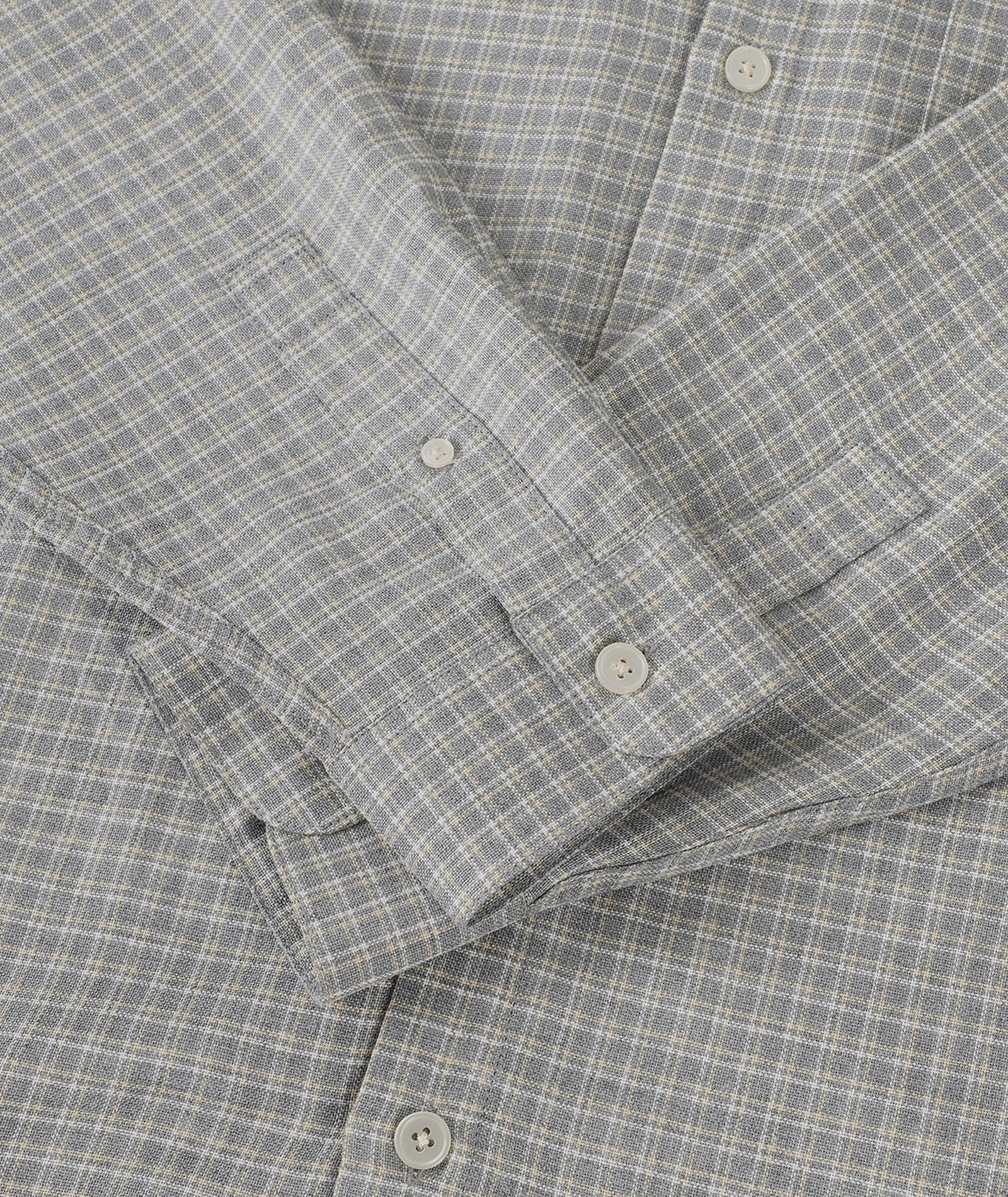 GARMENT PROJECT MAN Relaxed LS Button Down Shirt - Grey Check Shirt 401 Grey Check