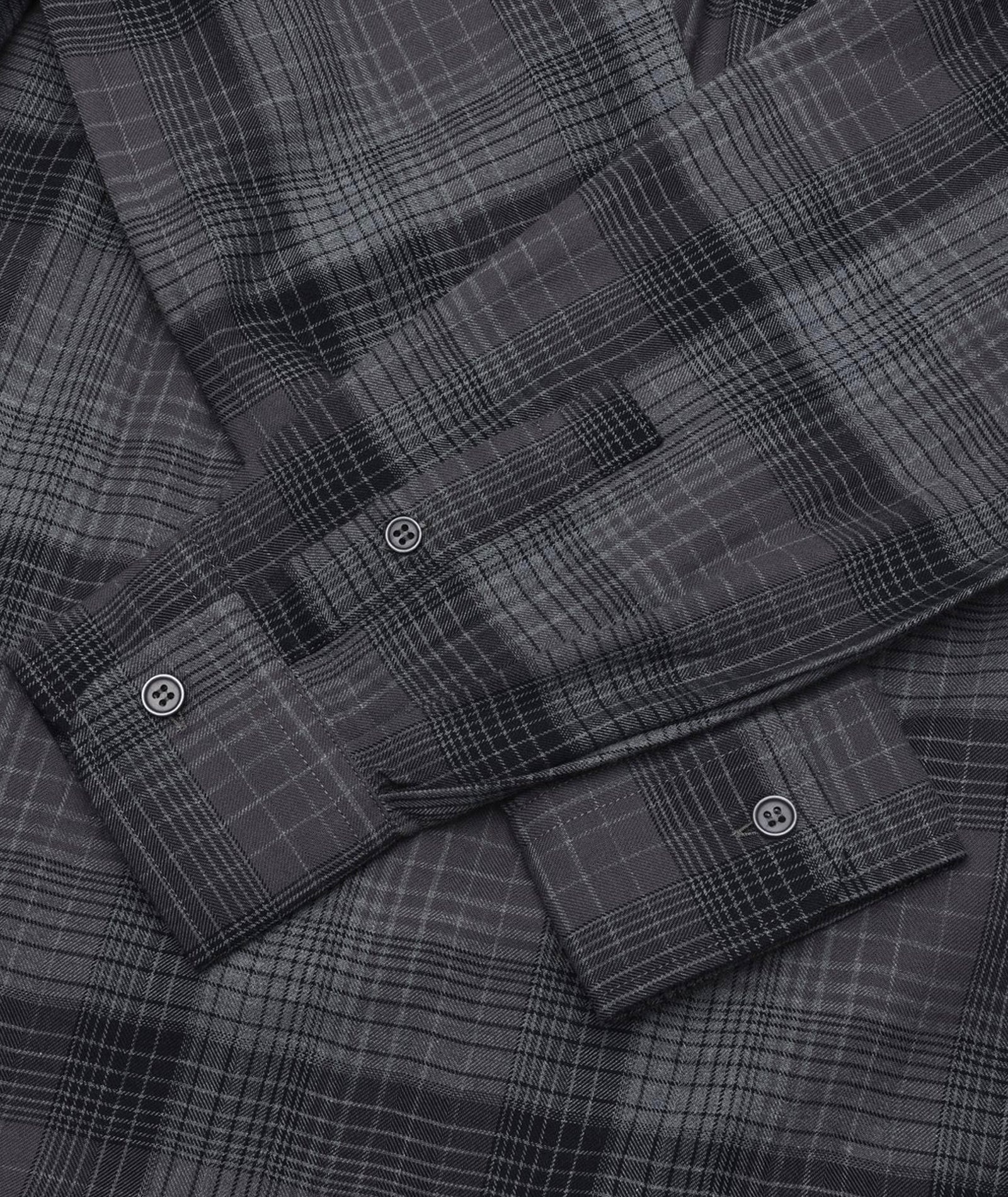 GARMENT PROJECT MAN Relaxed LS Shirt - Flannel Charcoal Check Shirt 446 Charcoal Check