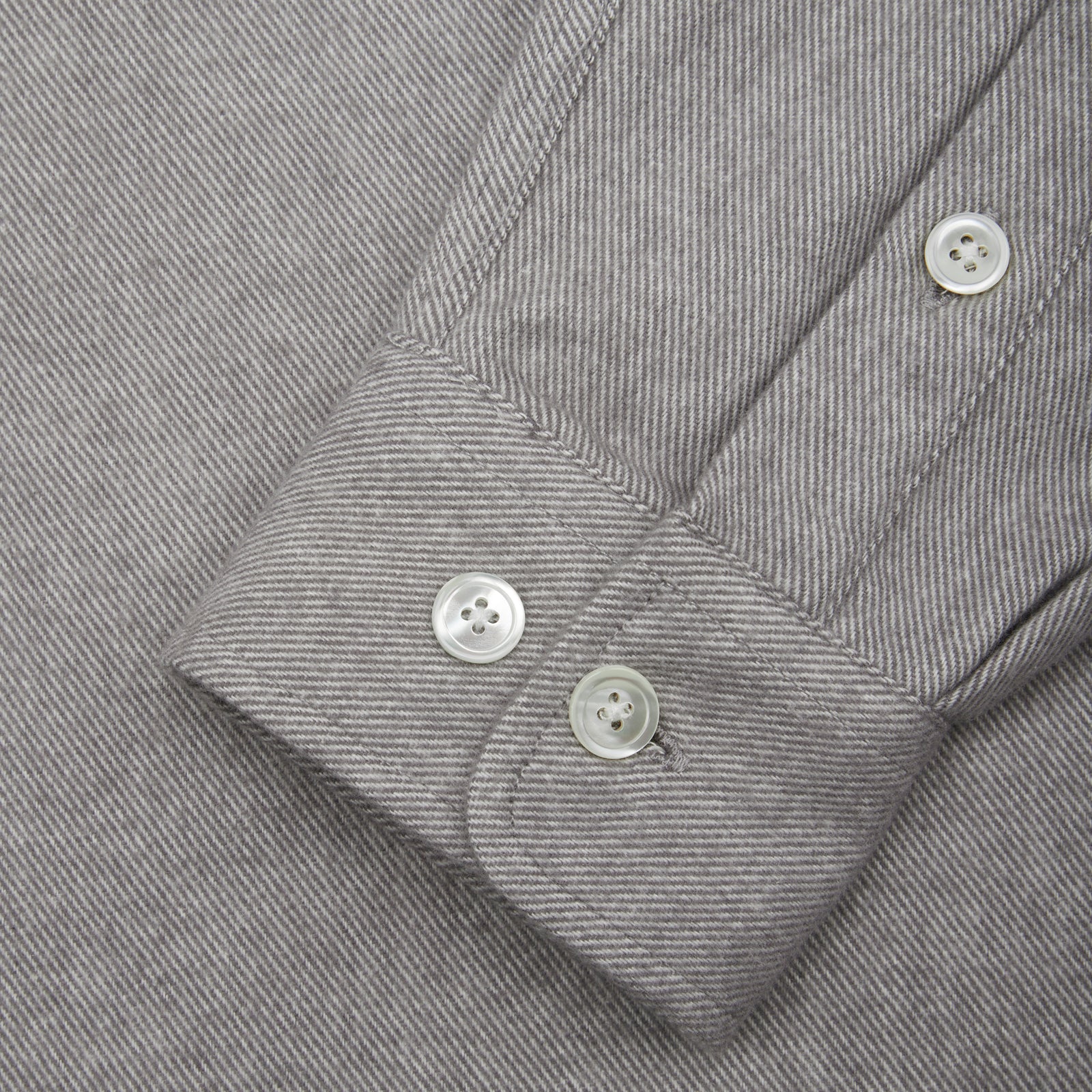 GARMENT PROJECT MAN Relaxed Long Sleeved Shirt - Light Grey Shirt 410 Light Grey