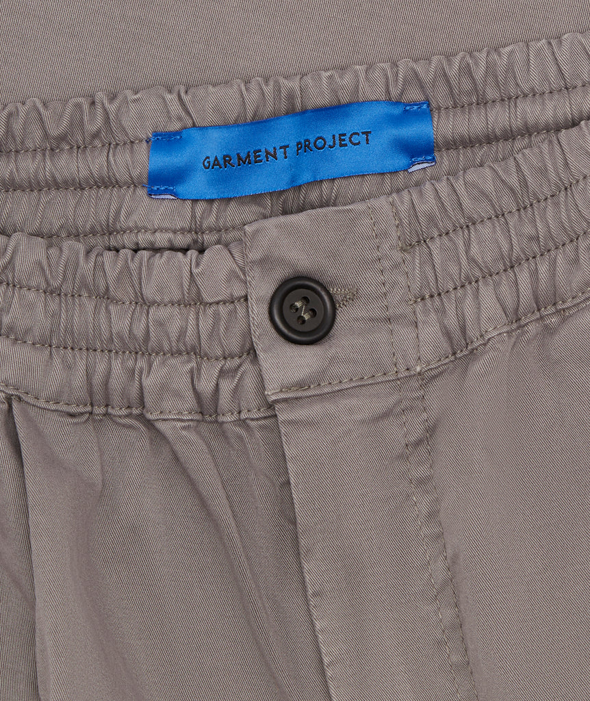 GARMENT PROJECT MAN Relaxed Pocket Pant - Charcoal Pant 445 Charcoal