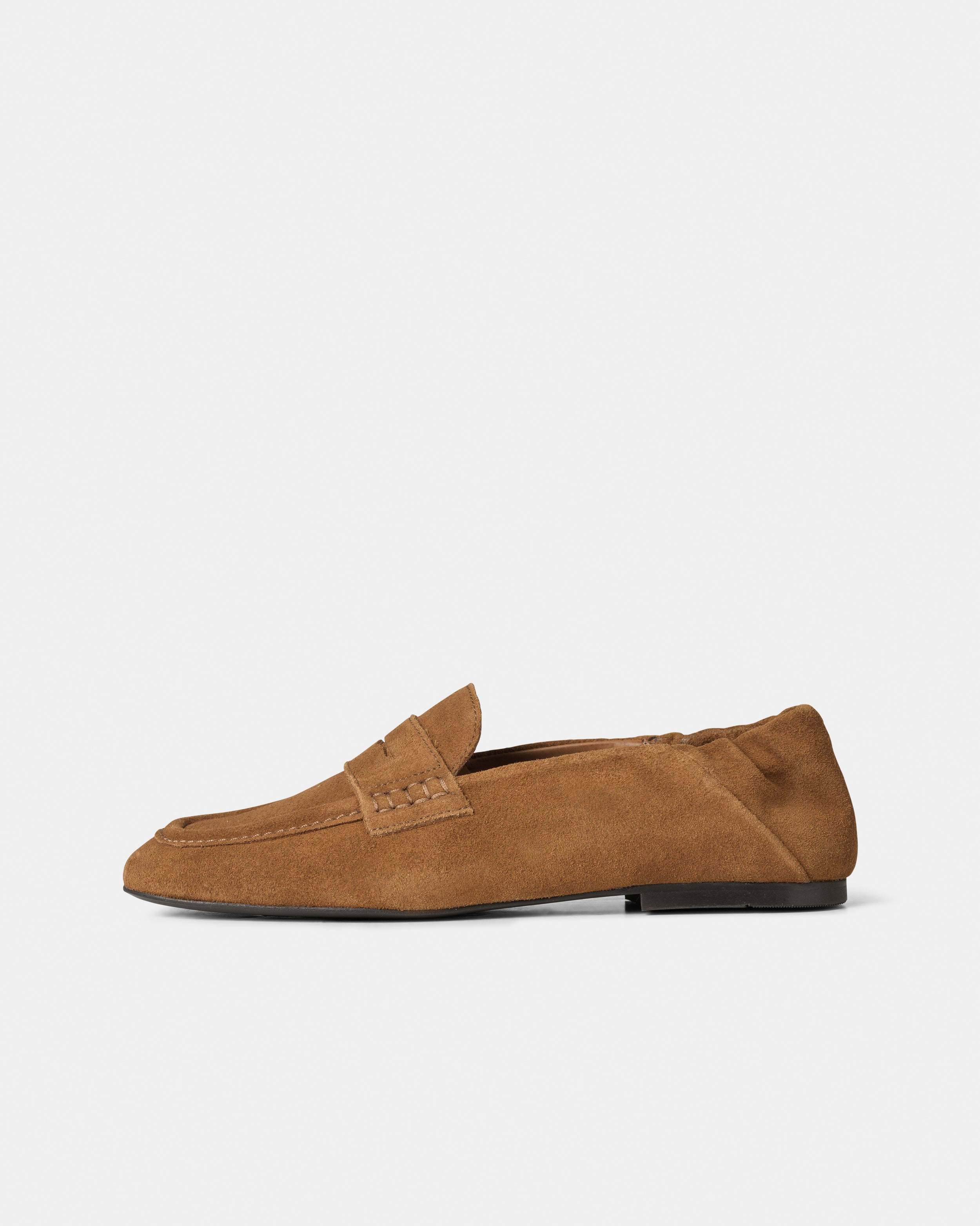 GARMENT PROJECT MAN Robin - Cognac Suede Loafer 650 Cognac