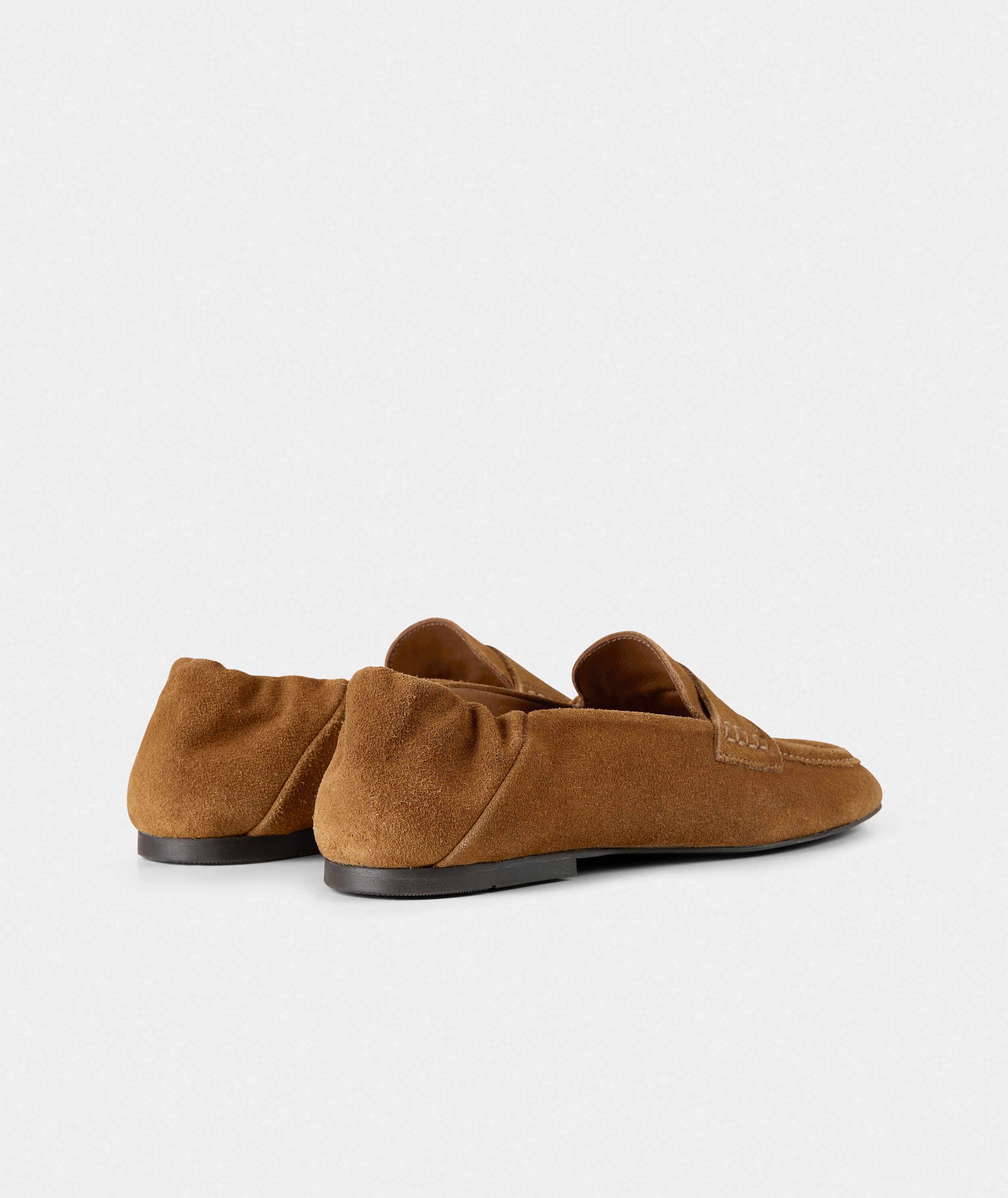 GARMENT PROJECT WMNS Robin - Cognac Suede Loafer 650 Cognac