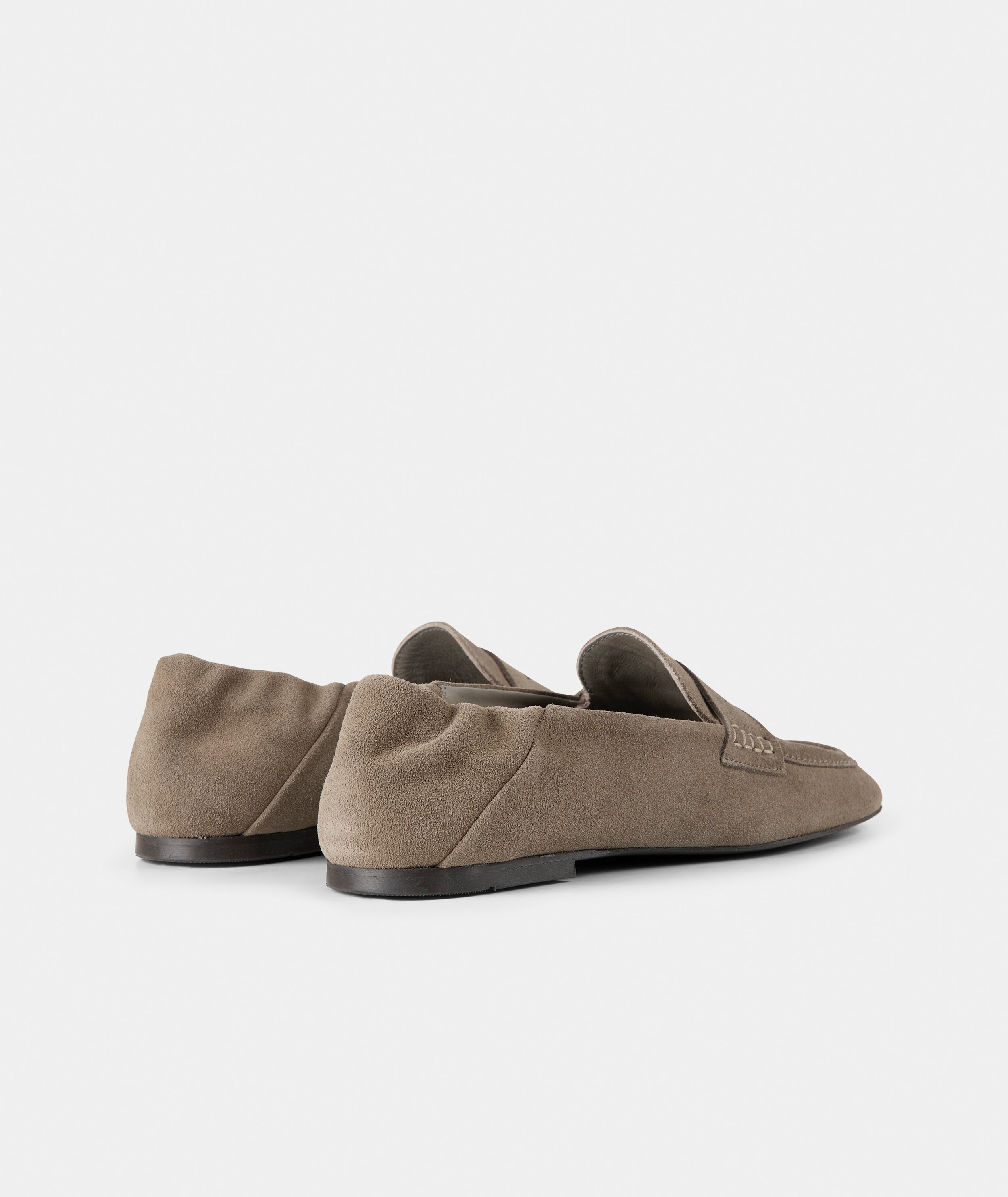 GARMENT PROJECT WMNS Robin - Truffle Suede Loafer 265 Truffle