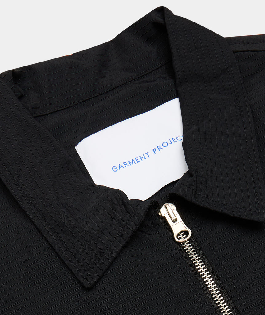 GARMENT PROJECT MAN S/S Half Zip Shirt - Black Shirt 999 Black