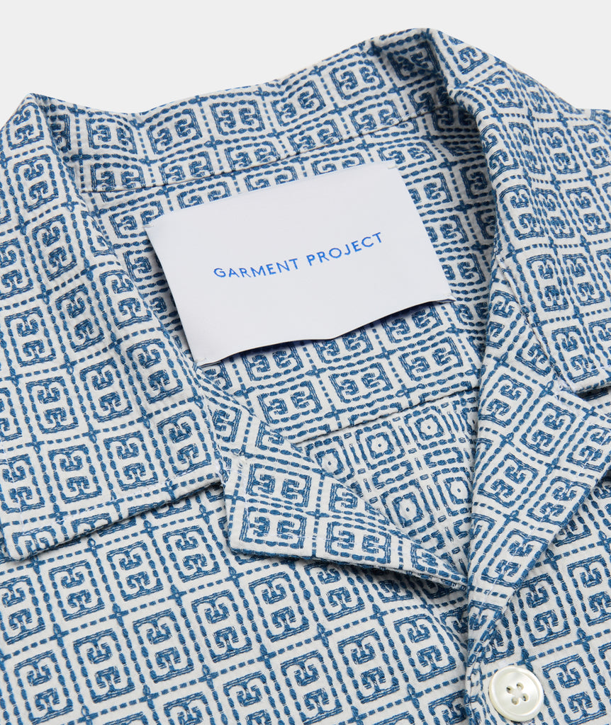 GARMENT PROJECT MAN Short Sleeved Shirt - Blue Shirt 550 Blue