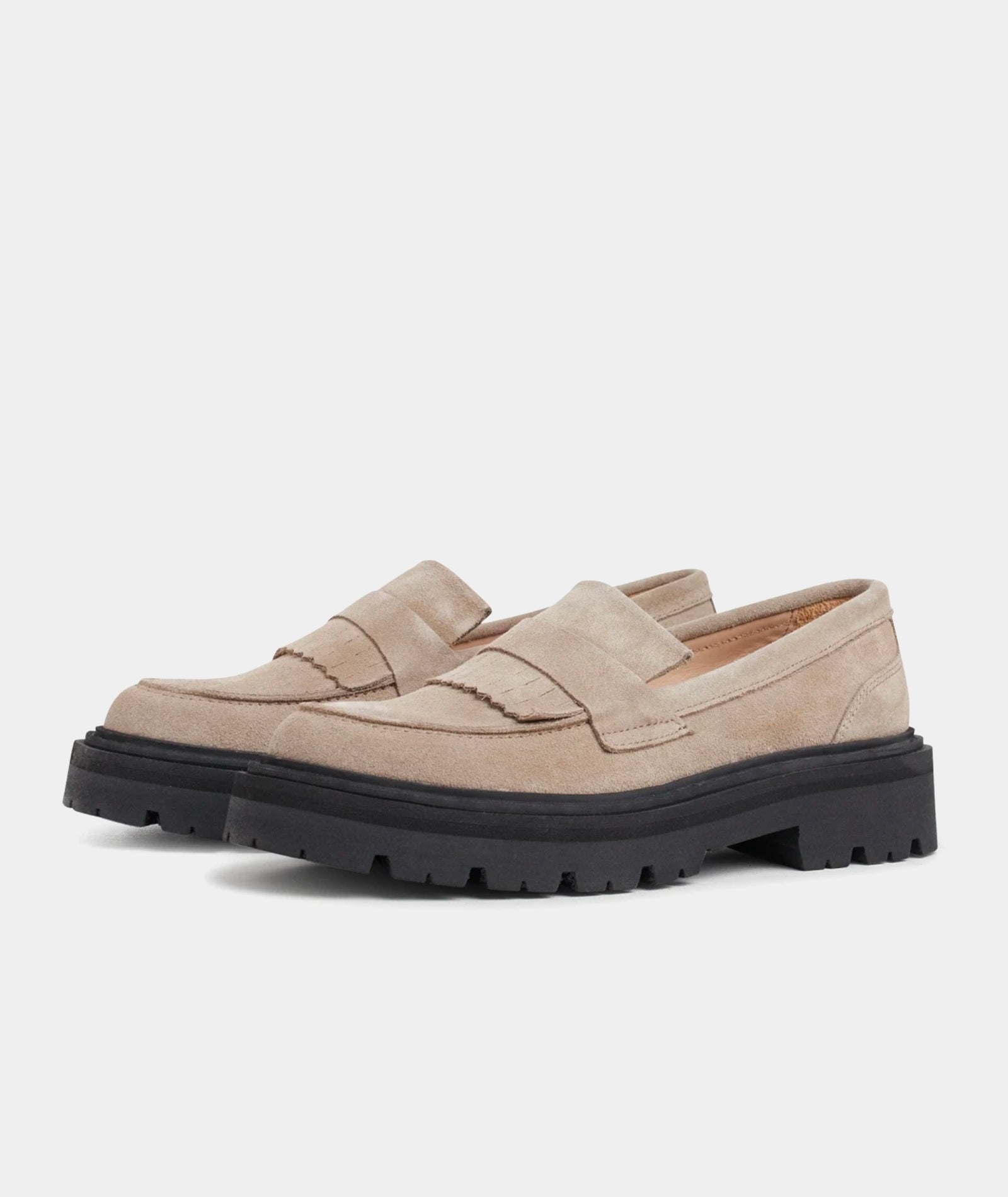 GARMENT PROJECT WMNS Spike Loafer - Taupe Suede Slip-on 140 Taupe