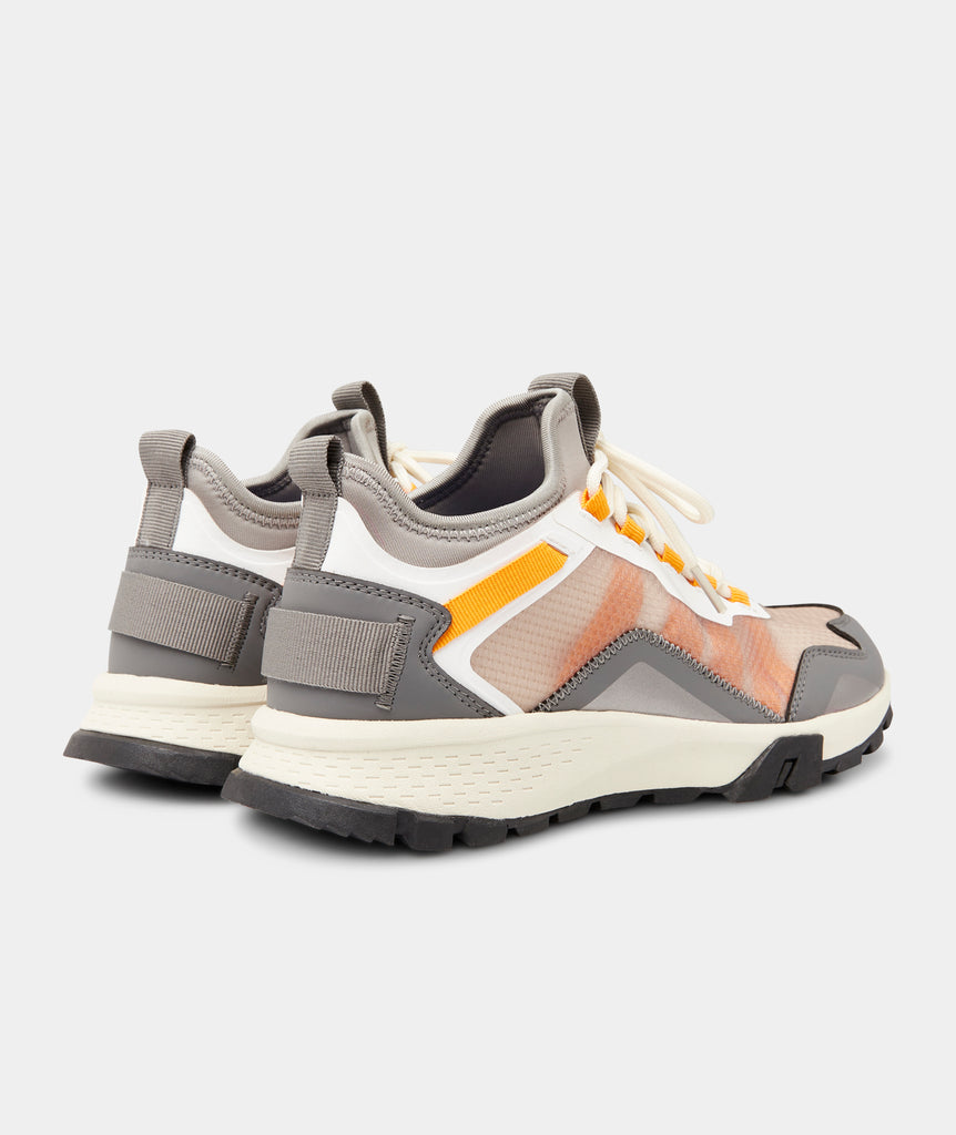 GARMENT PROJECT WMNS TR-12 Trail Runner - Light Grey/Orange Ripstop Sneakers 410 Light Grey
