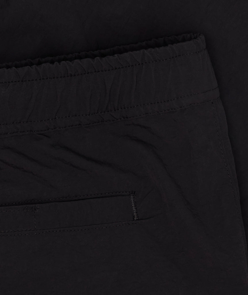 GARMENT PROJECT MAN Tech Shorts - Black Shorts 999 Black