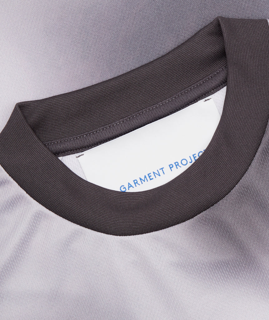 GARMENT PROJECT MAN Technical Short Sleeved Tee - Grey AOP T-shirt 990 Black/Grey A.O.P.