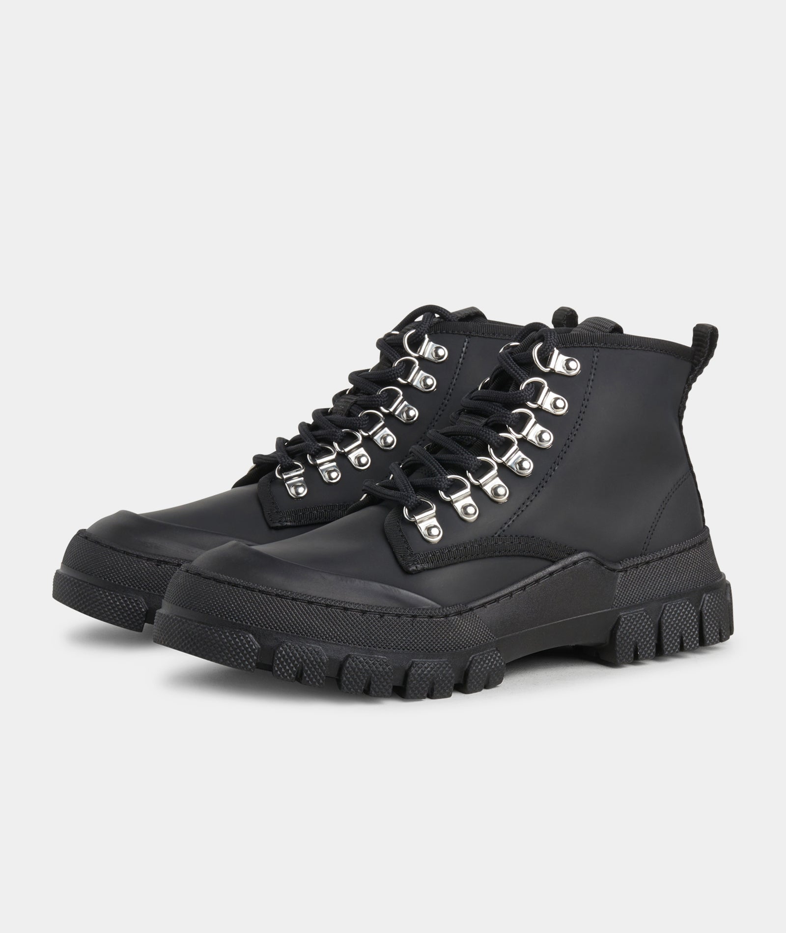 GARMENT PROJECT WMNS Twig High - Black Rubberised Leather Mid Cut 999 Black