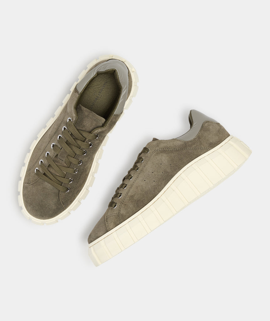 GARMENT PROJECT WMNS Balo Sneaker - Army Suede Sneakers 240 Army