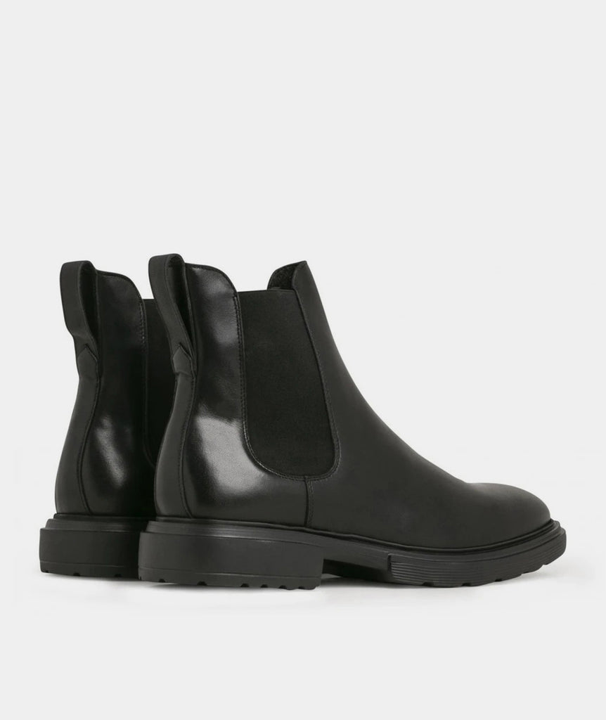 GARMENT PROJECT MAN Billy Chelsea - Black Leather Boots 999 Black